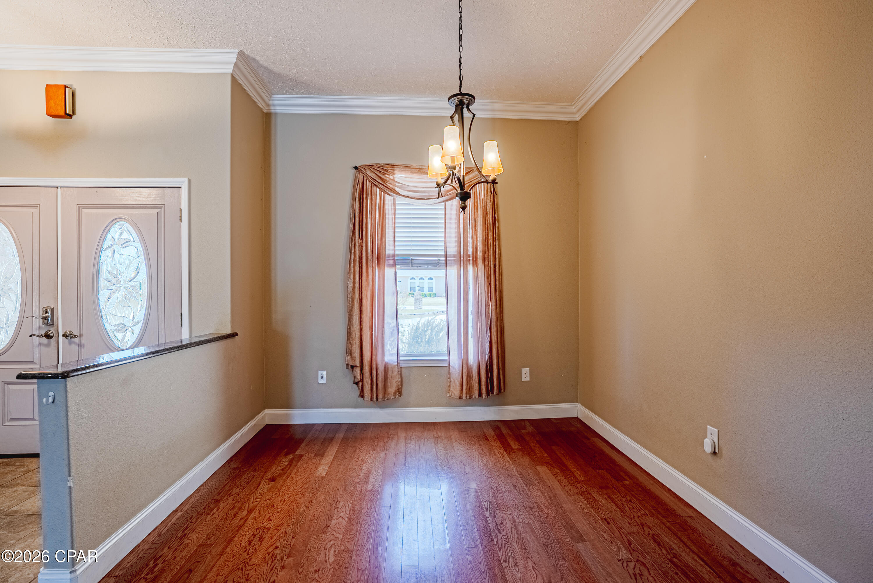 Kirkland Manor - Residential