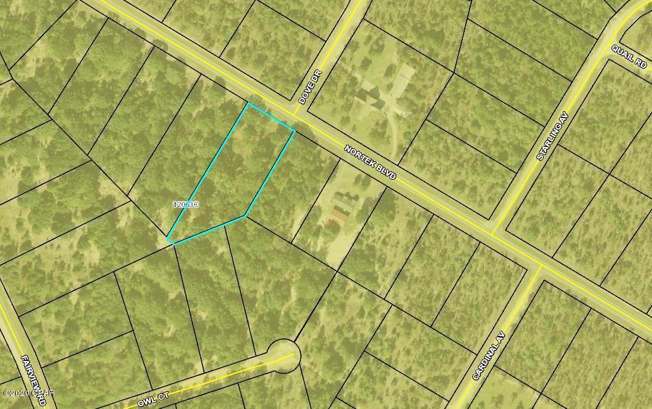 Compass Lake In The Hills - Land