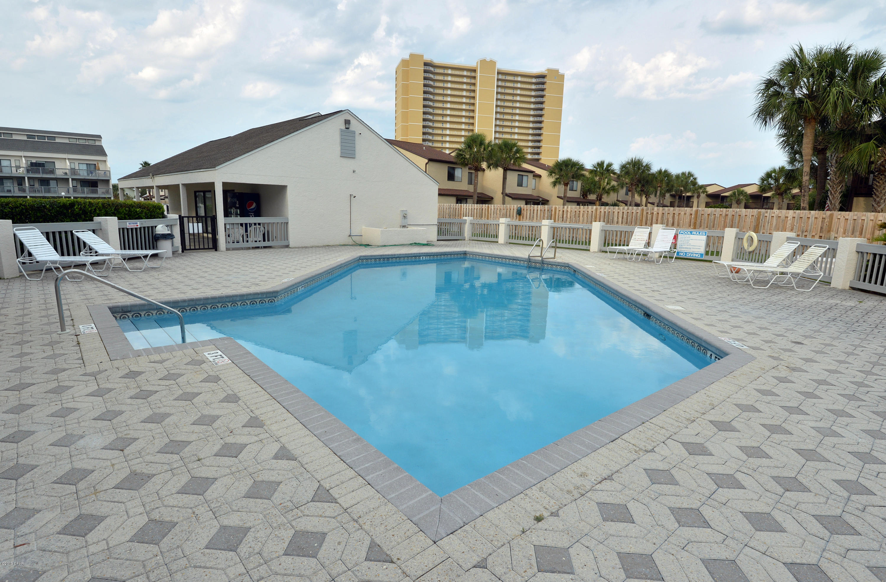 Endless Summer II - Residential