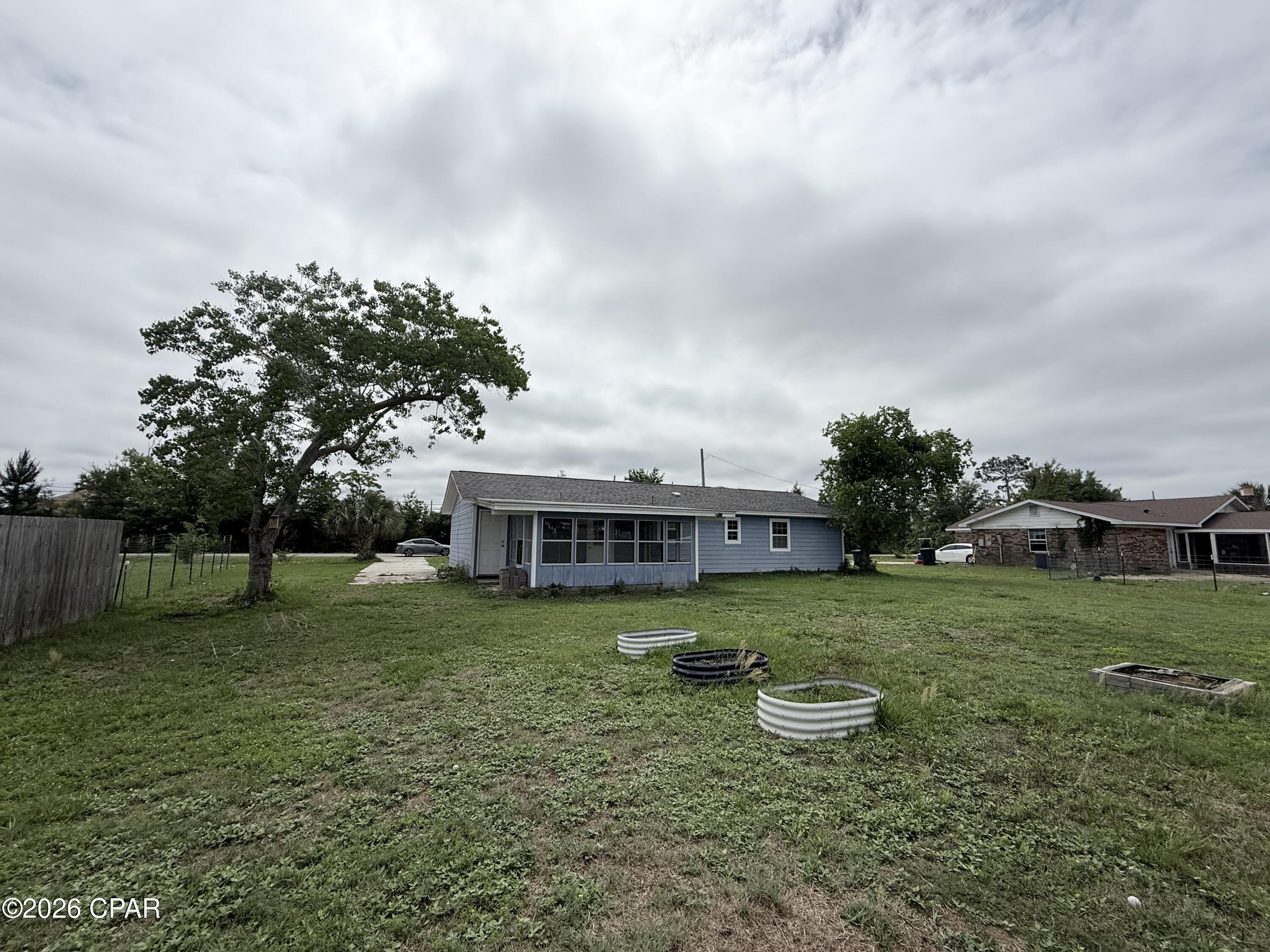 [No Recorded Subdiv] - Residential Lease