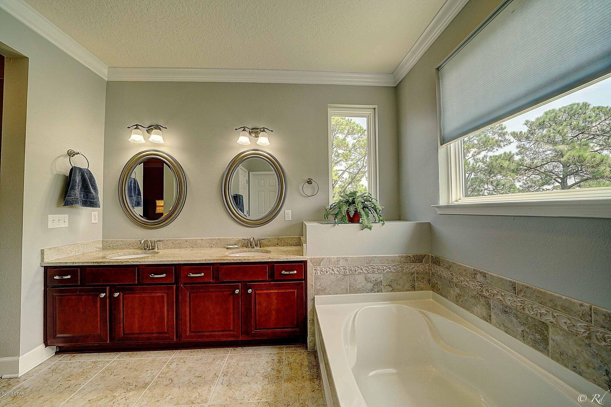 Turtle Cove At Lake Powell - Residential