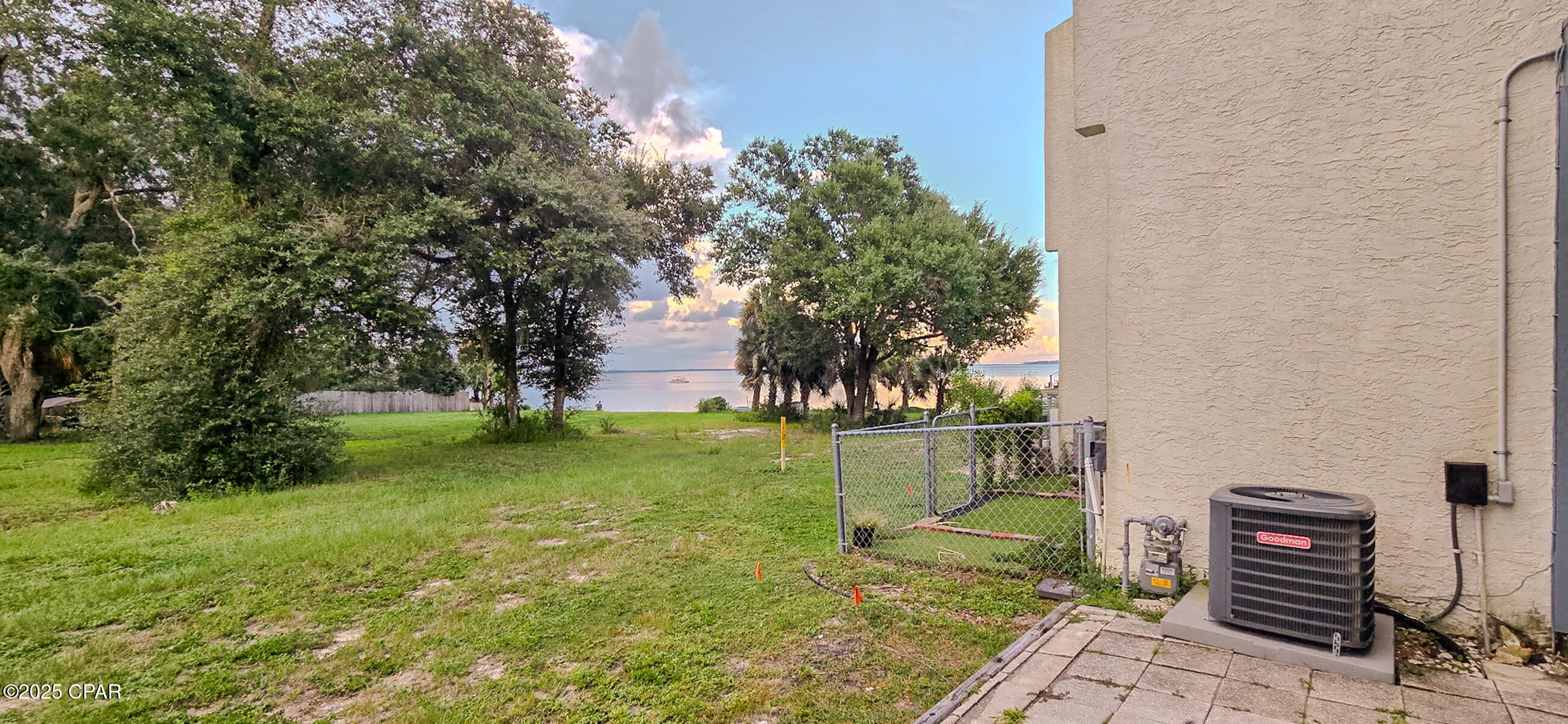 Sunbay Townhouses - Residential