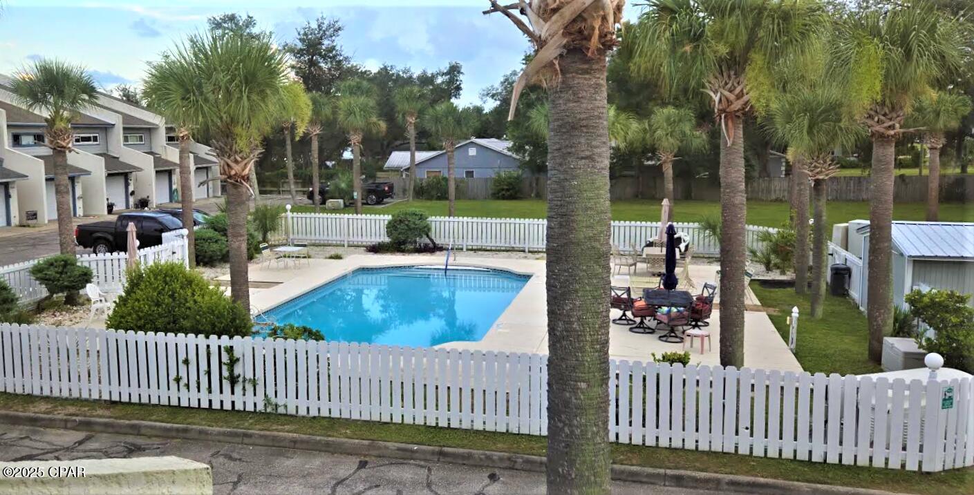 Sunbay Townhouses - Residential