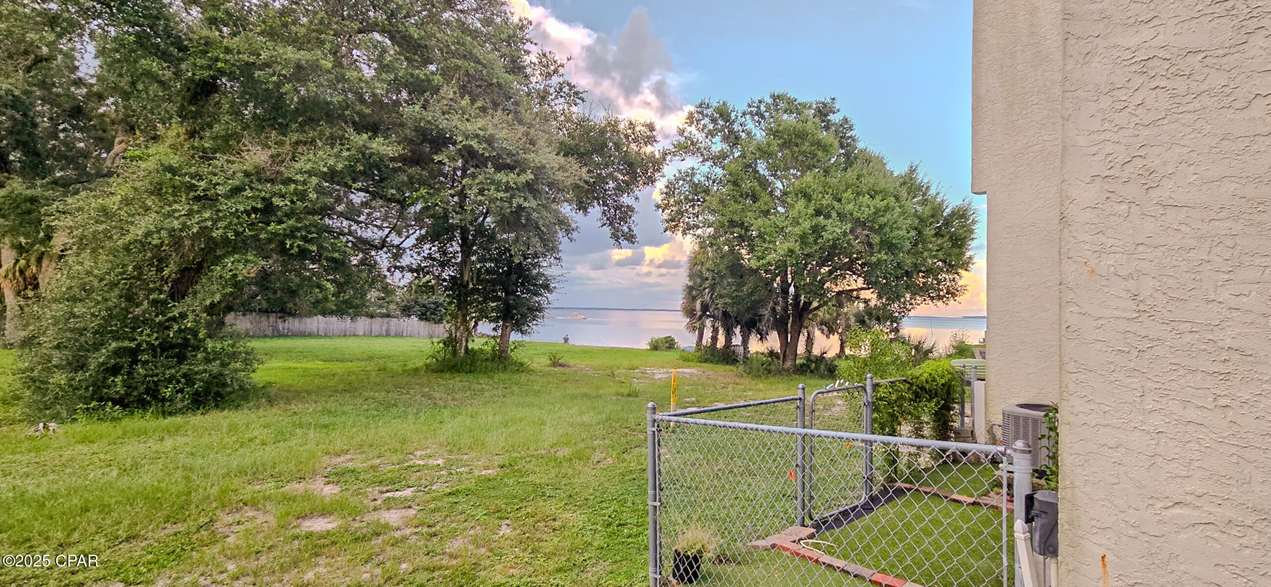 Sunbay Townhouses - Residential