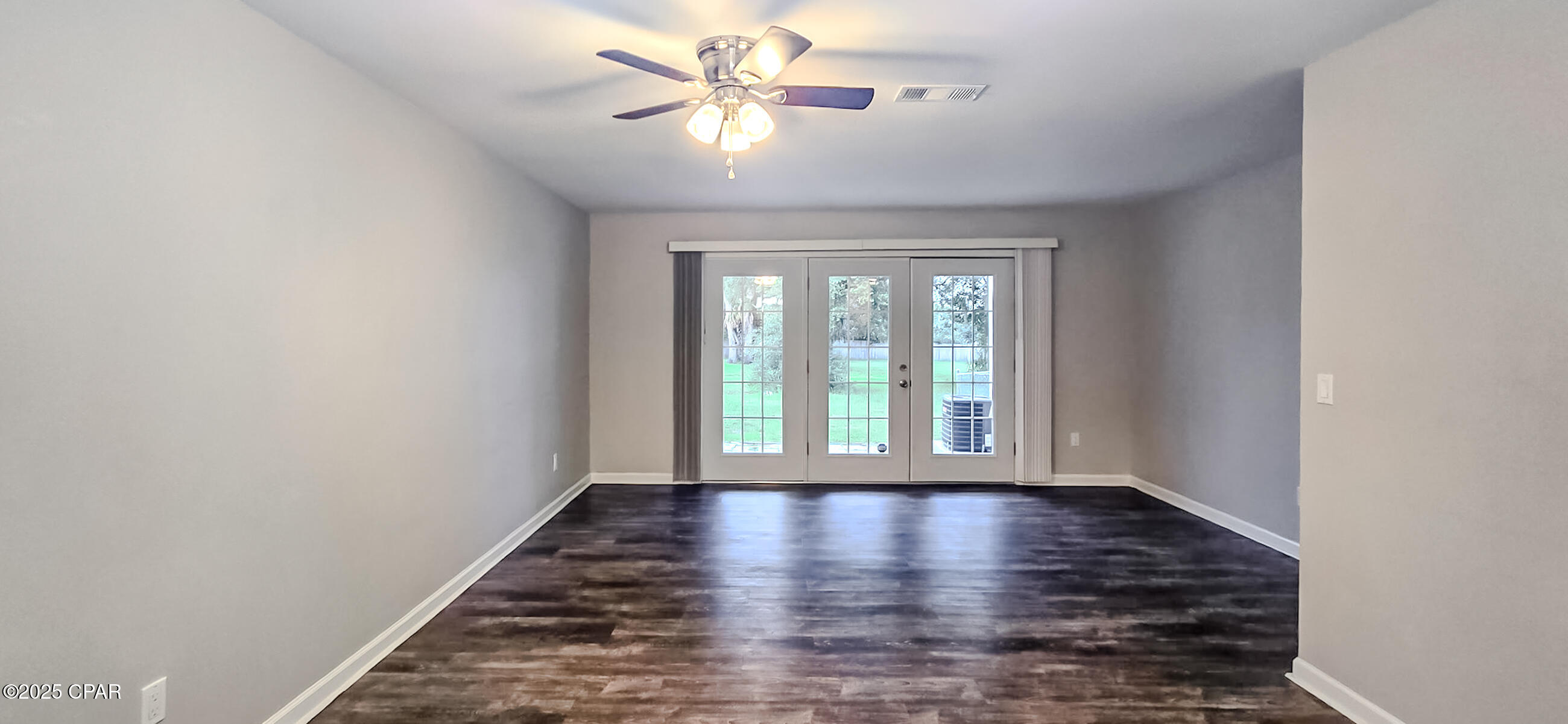 Sunbay Townhouses - Residential