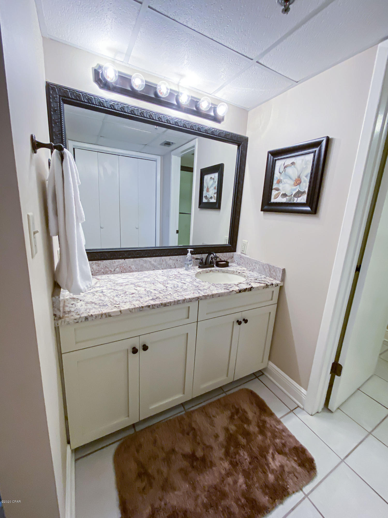 Edgewater Tower III - Residential