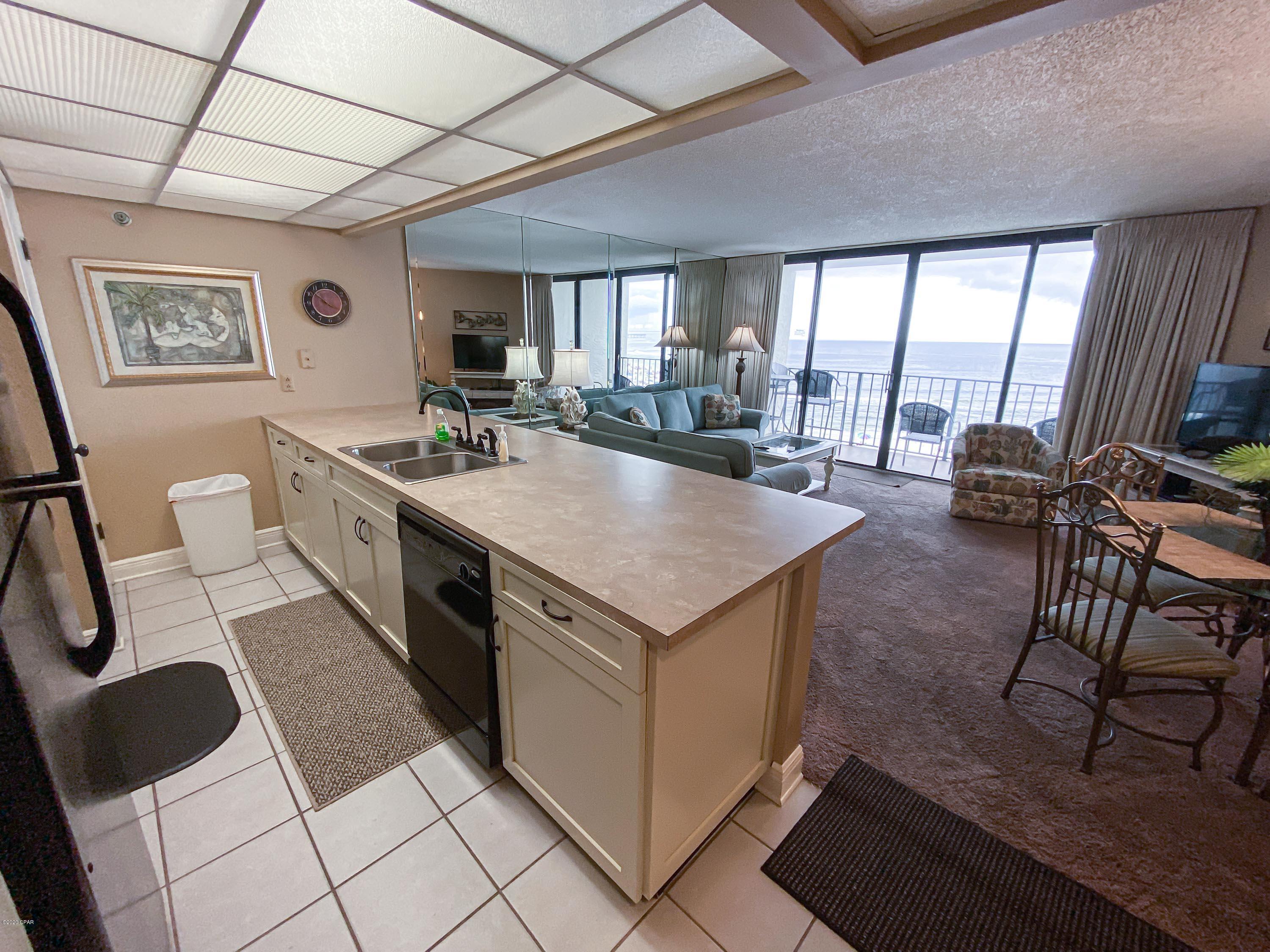 Edgewater Tower III - Residential