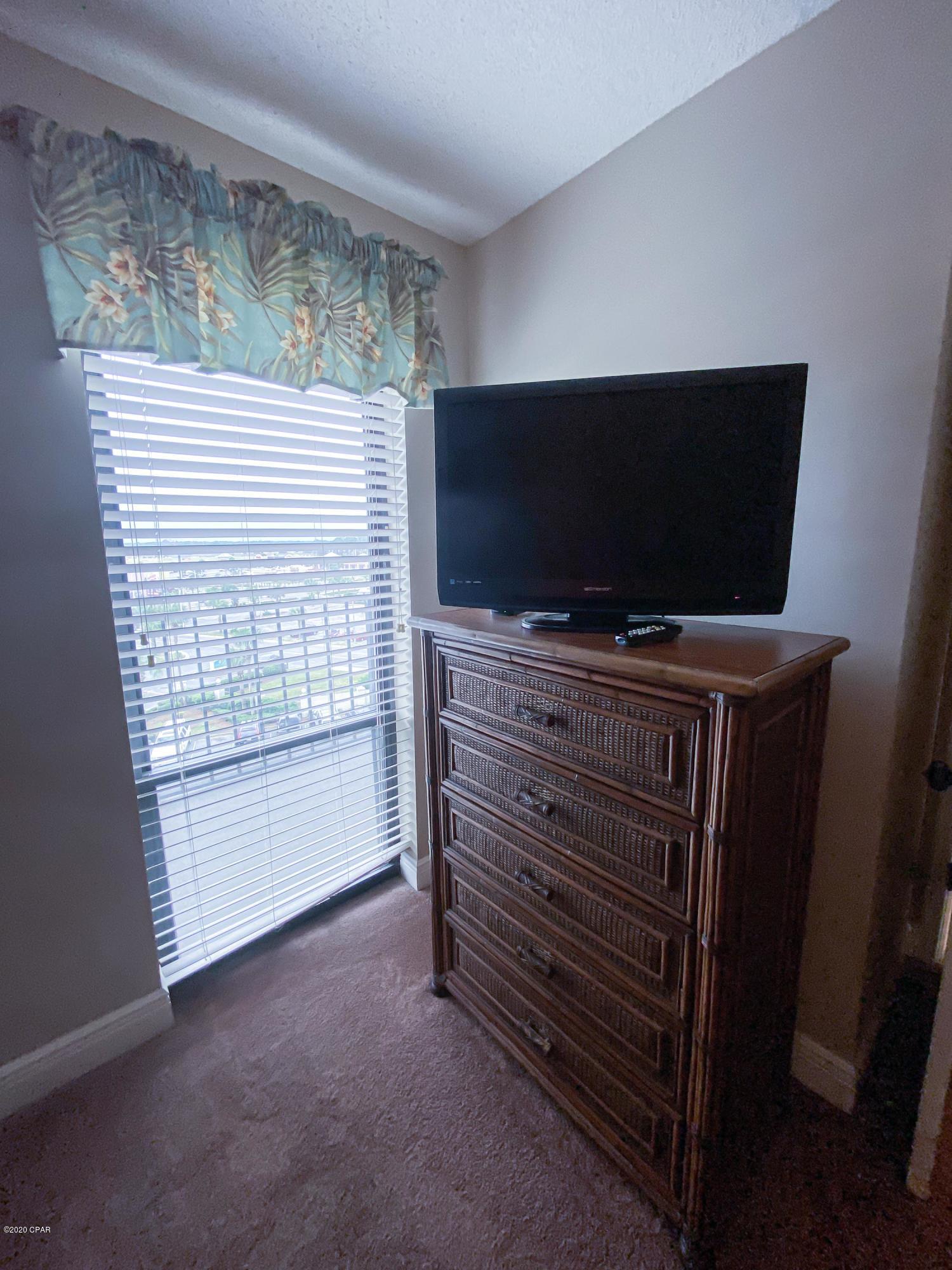 Edgewater Tower III - Residential