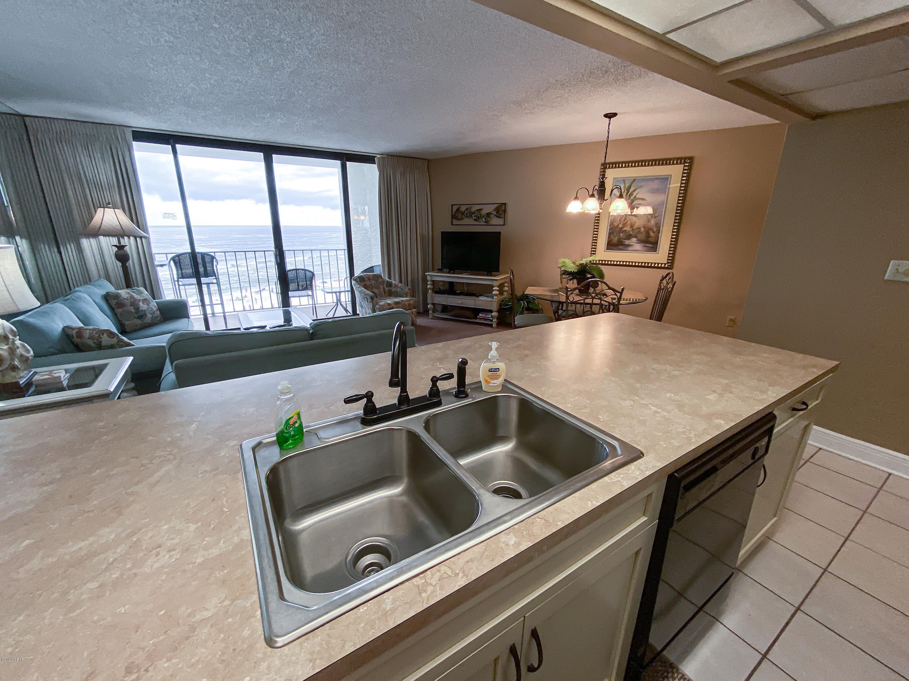 Edgewater Tower III - Residential