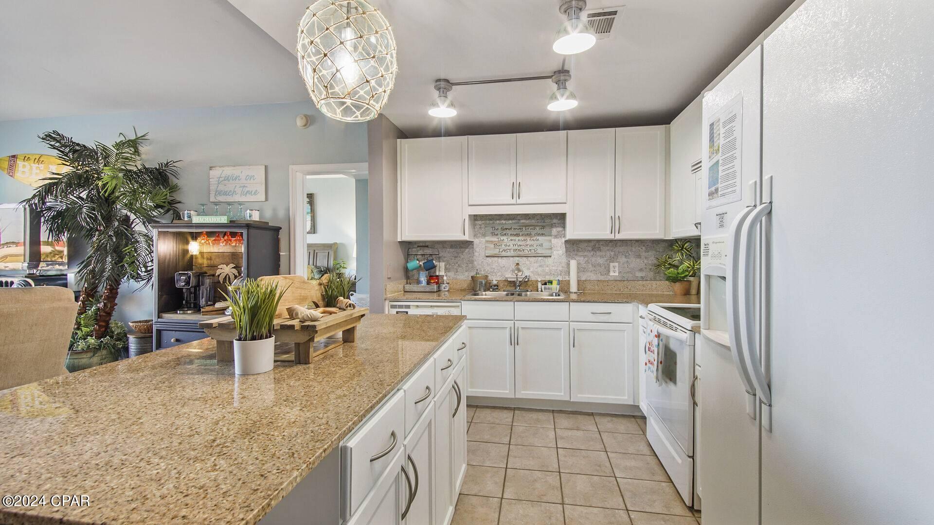 Panama City Beach, Florida 32408, United States, 2 Bedrooms Bedrooms, ,2 BathroomsBathrooms,Residential,Pending,66739