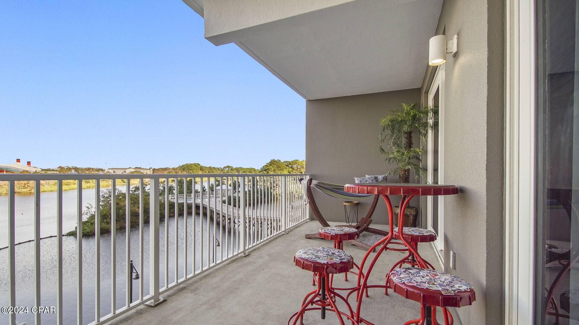 Panama City Beach, Florida 32408, United States, 2 Bedrooms Bedrooms, ,2 BathroomsBathrooms,Residential,Pending,66739