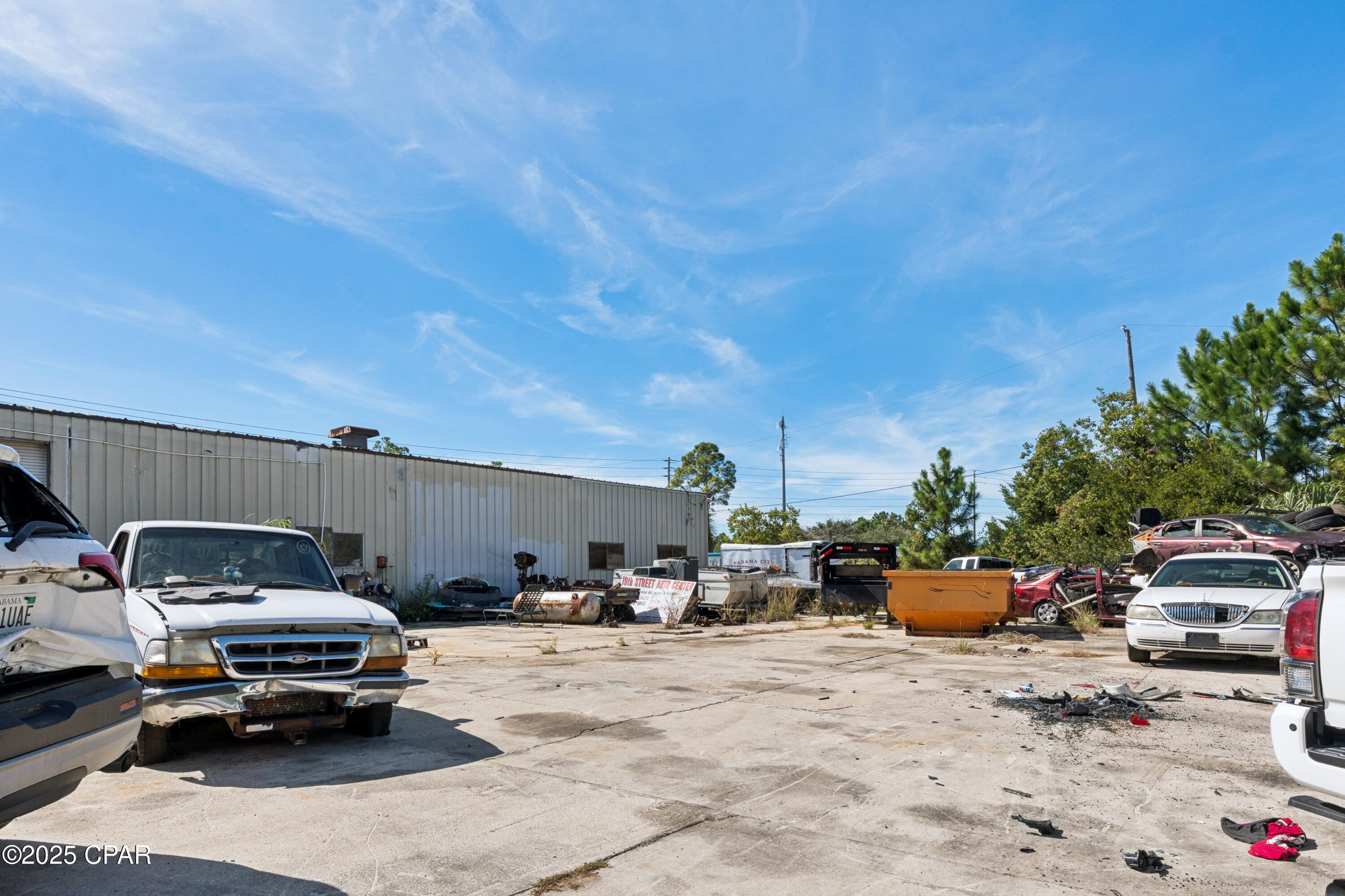 [No Recorded Subdiv] - Commercial Sale