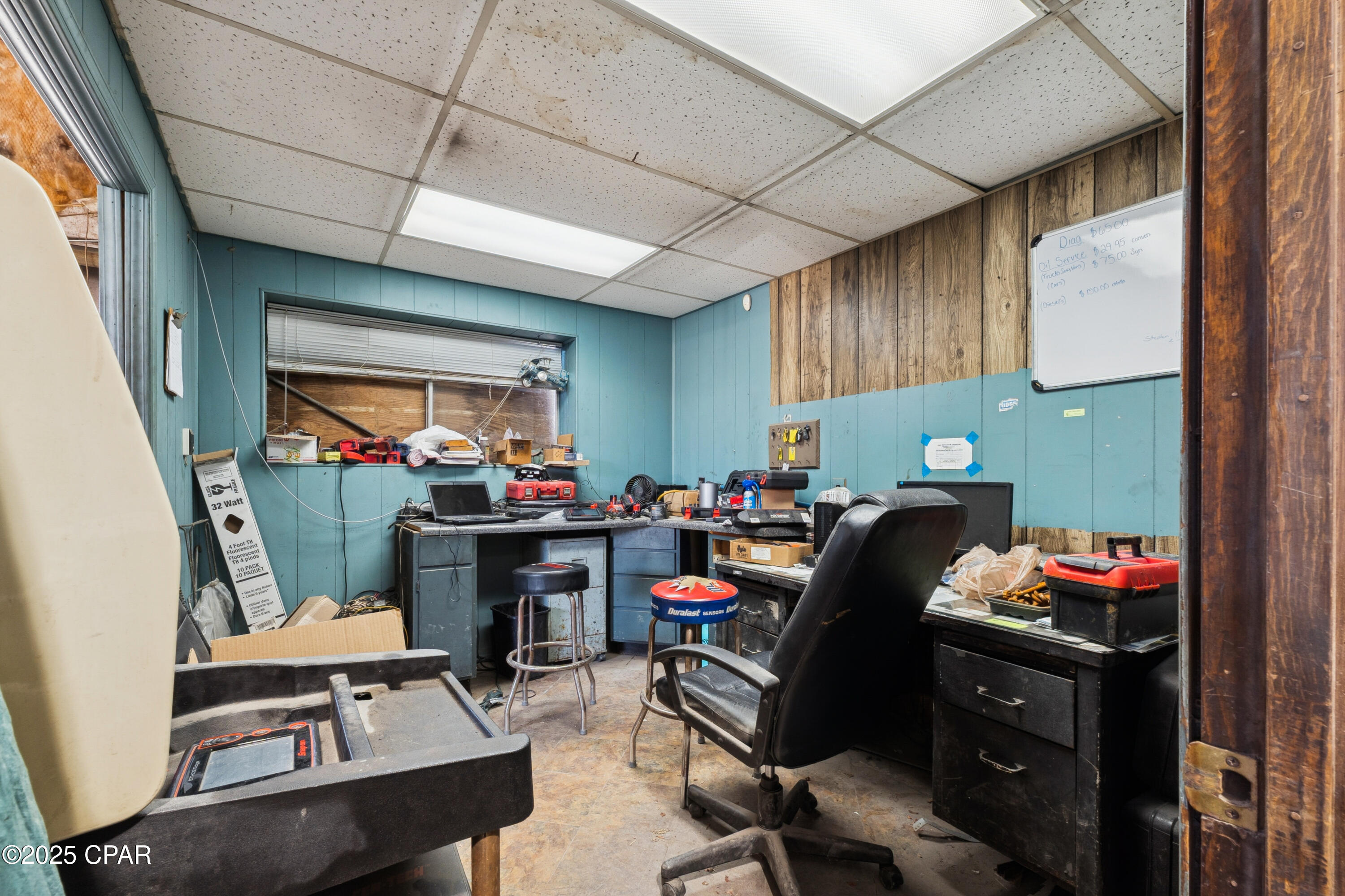 [No Recorded Subdiv] - Commercial Sale