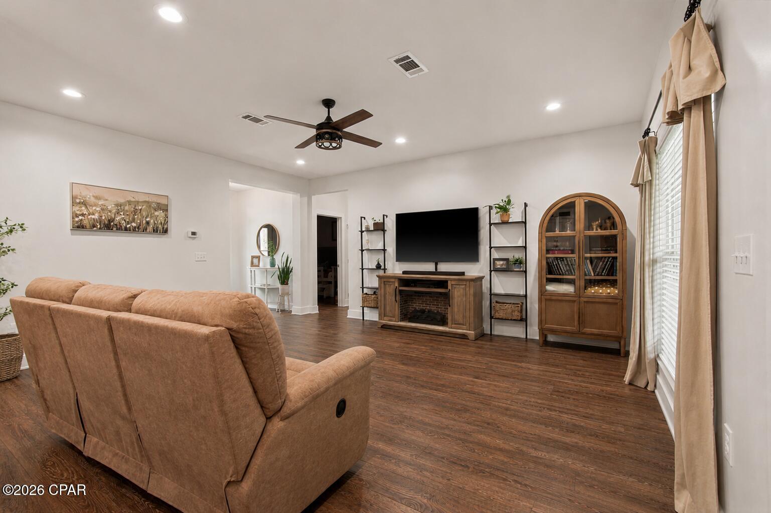 3522 Quail Ridge Drive