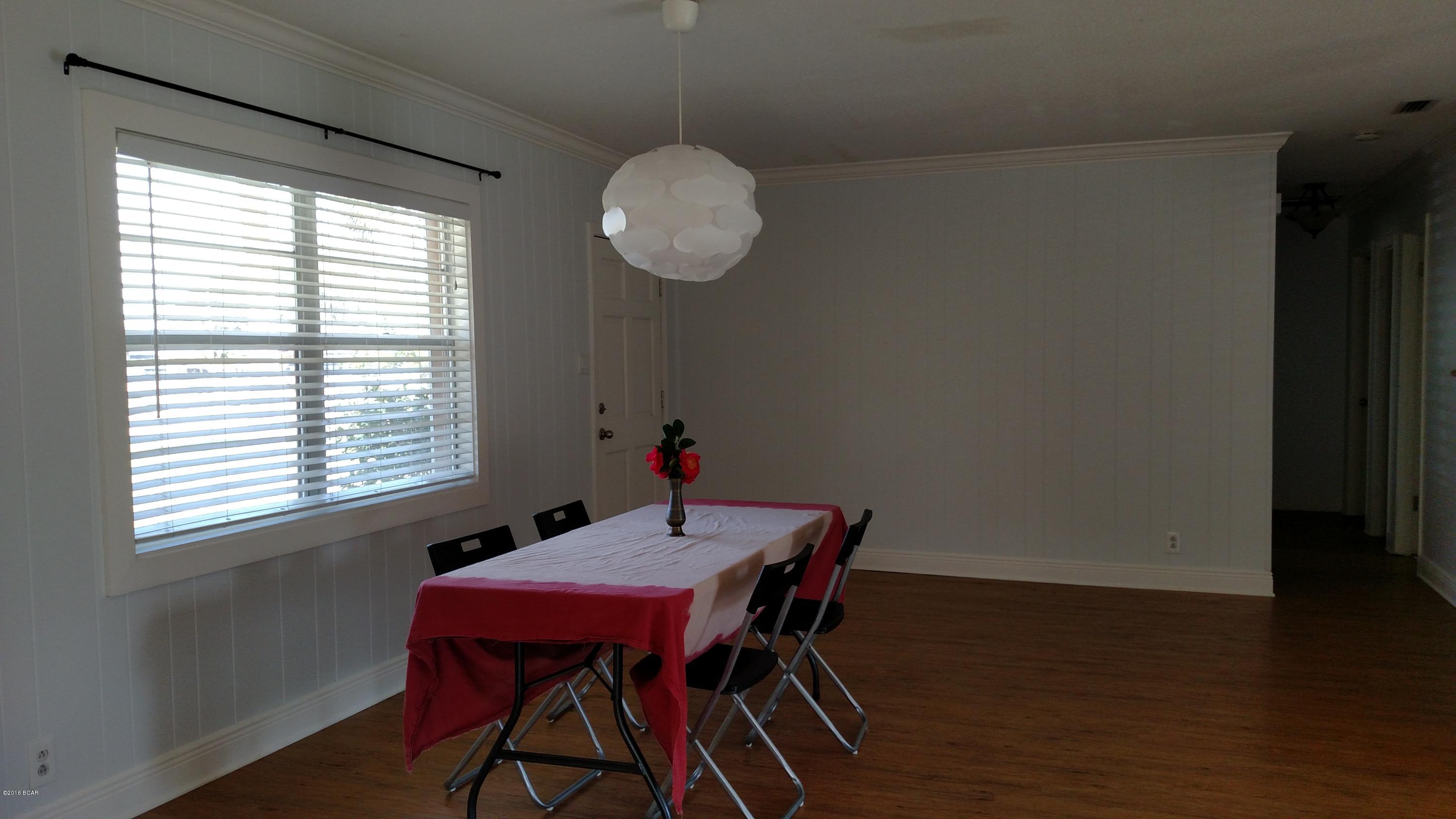 Bay Park Manor Revised C&I - Residential Lease