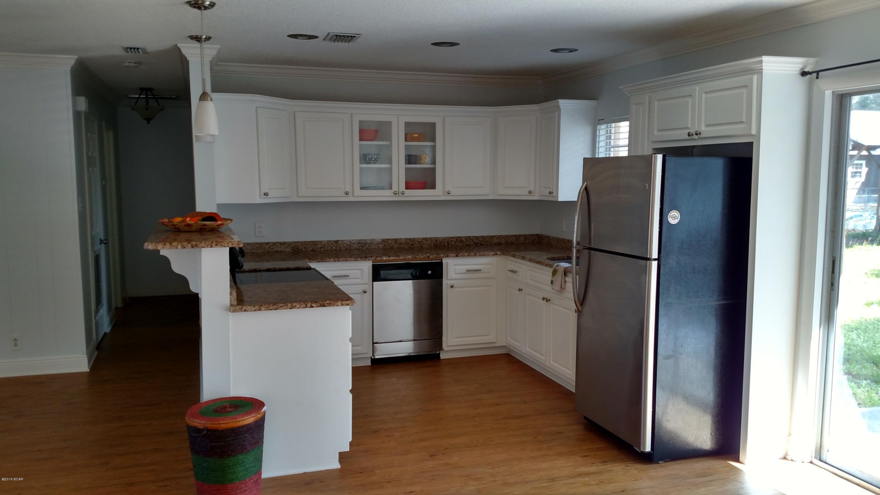 Bay Park Manor Revised C&I - Residential Lease