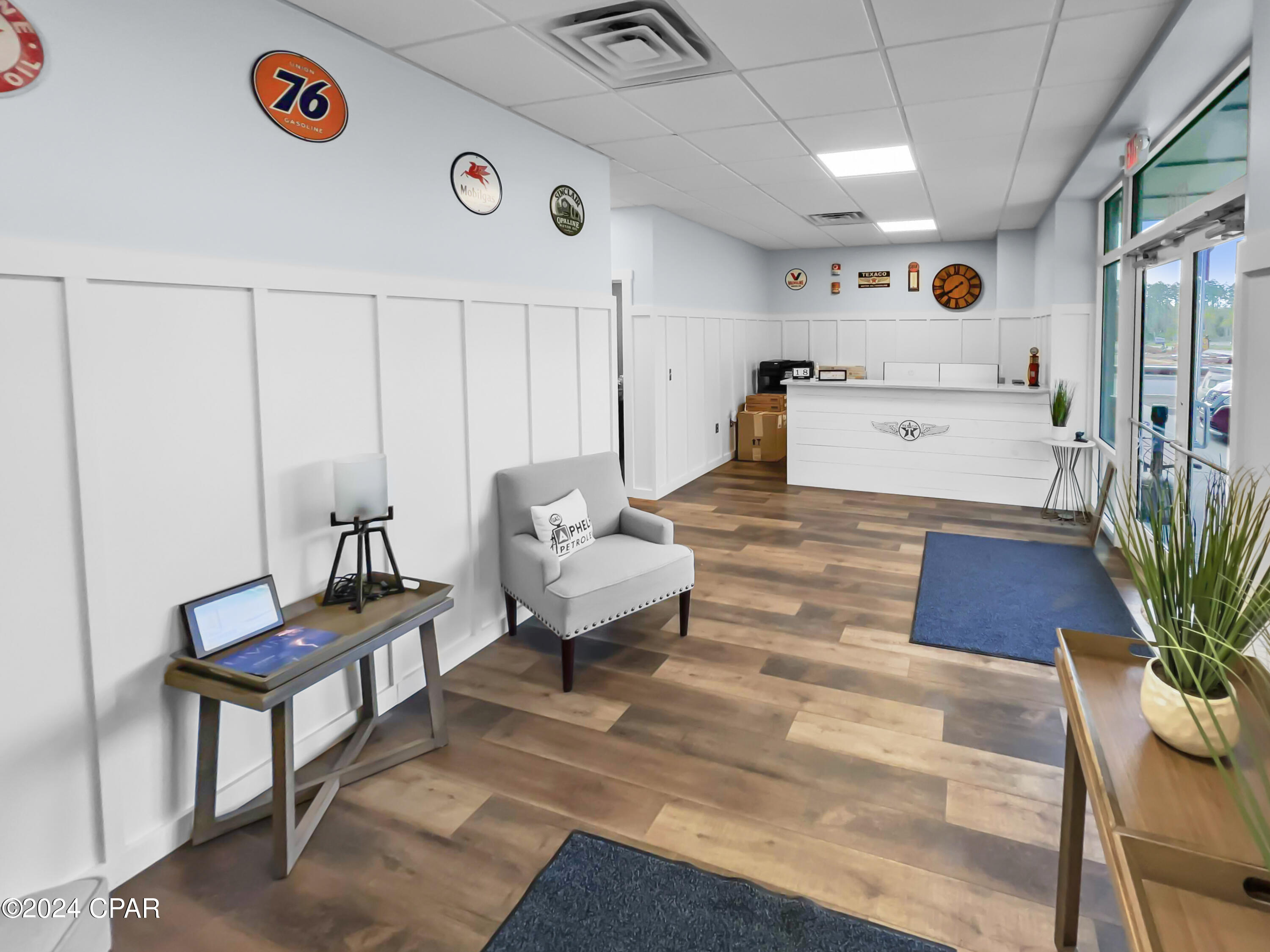 Beach Commerce Park - Commercial Sale