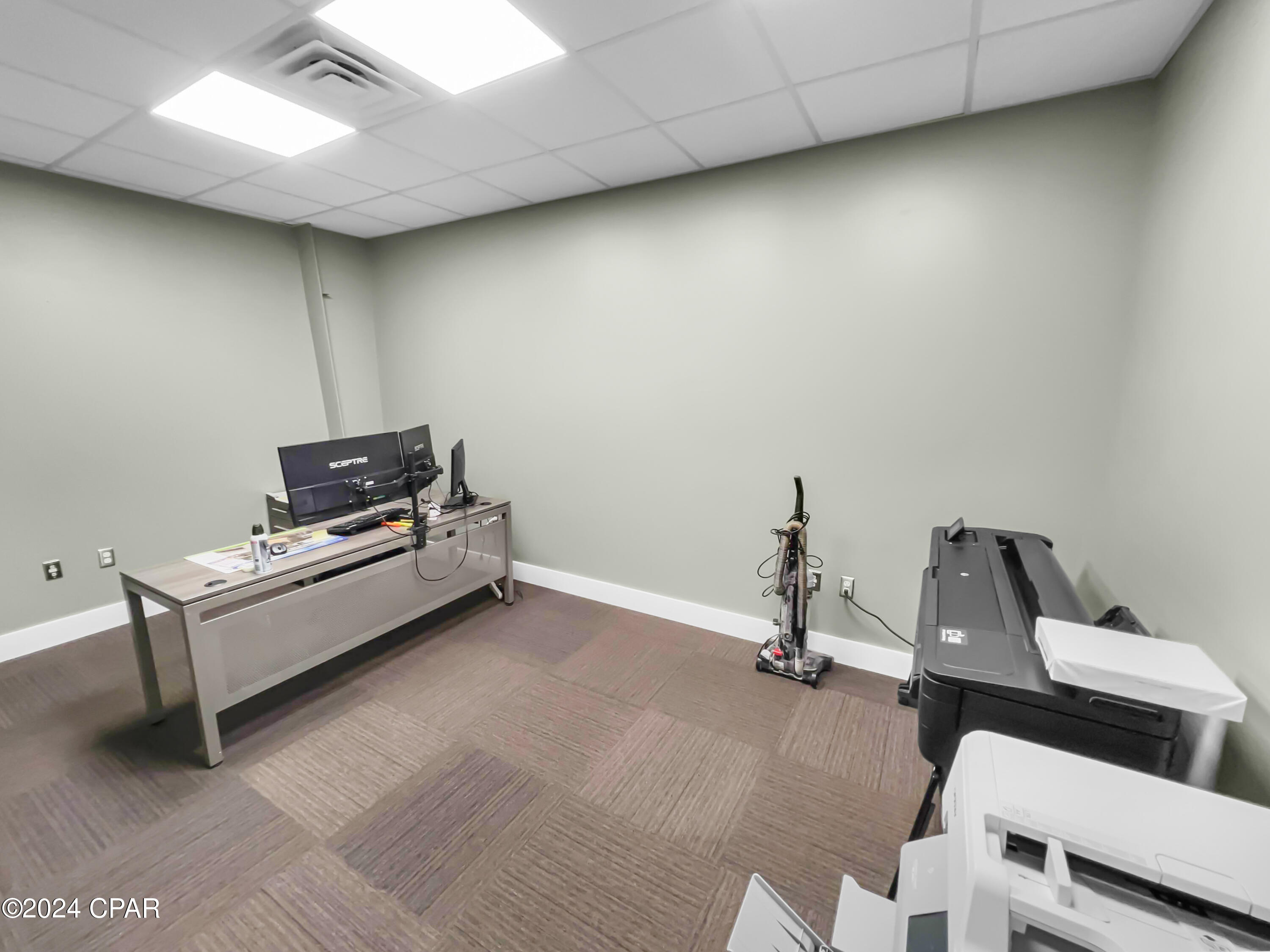 Beach Commerce Park - Commercial Sale