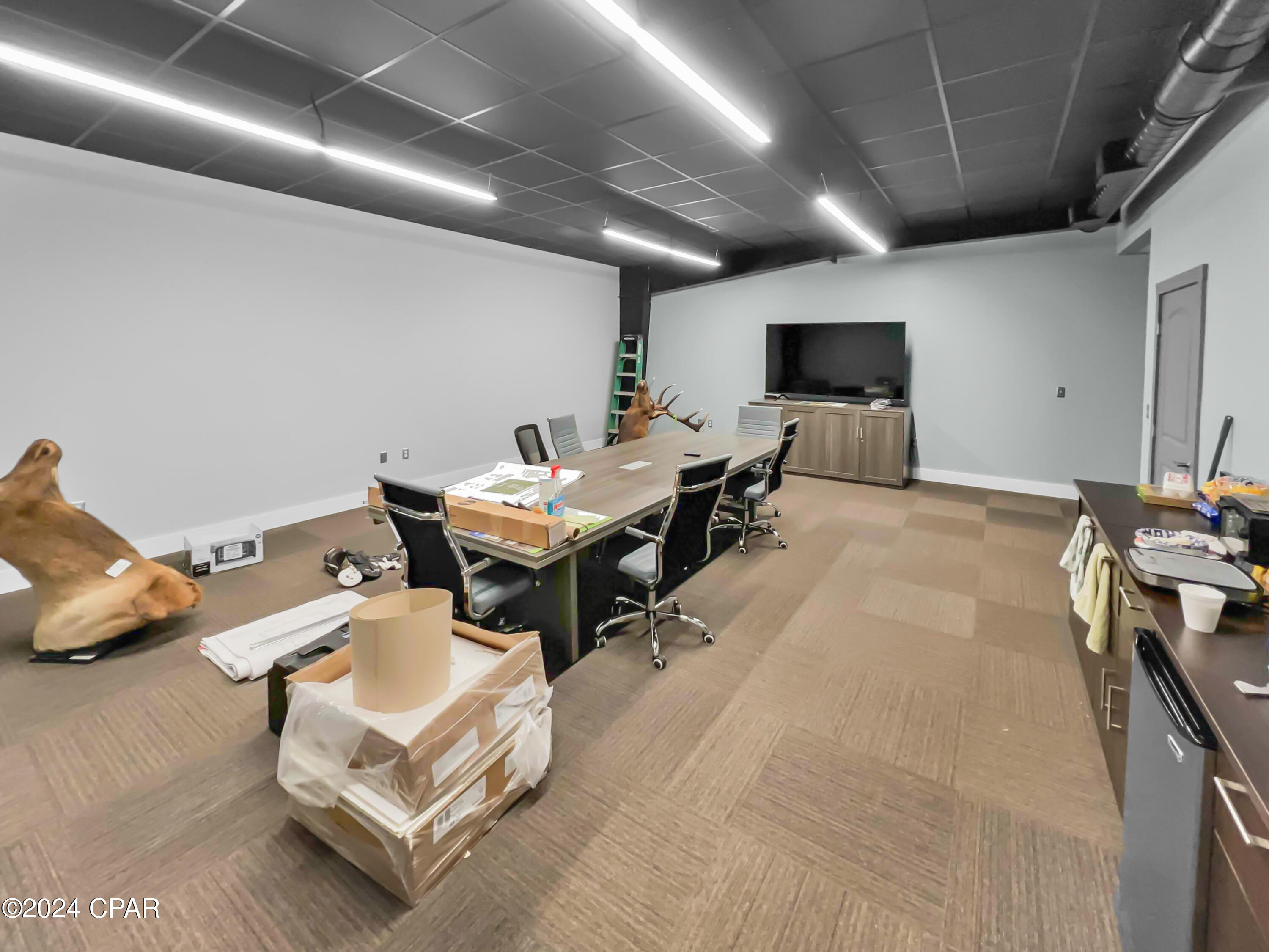 Beach Commerce Park - Commercial Sale