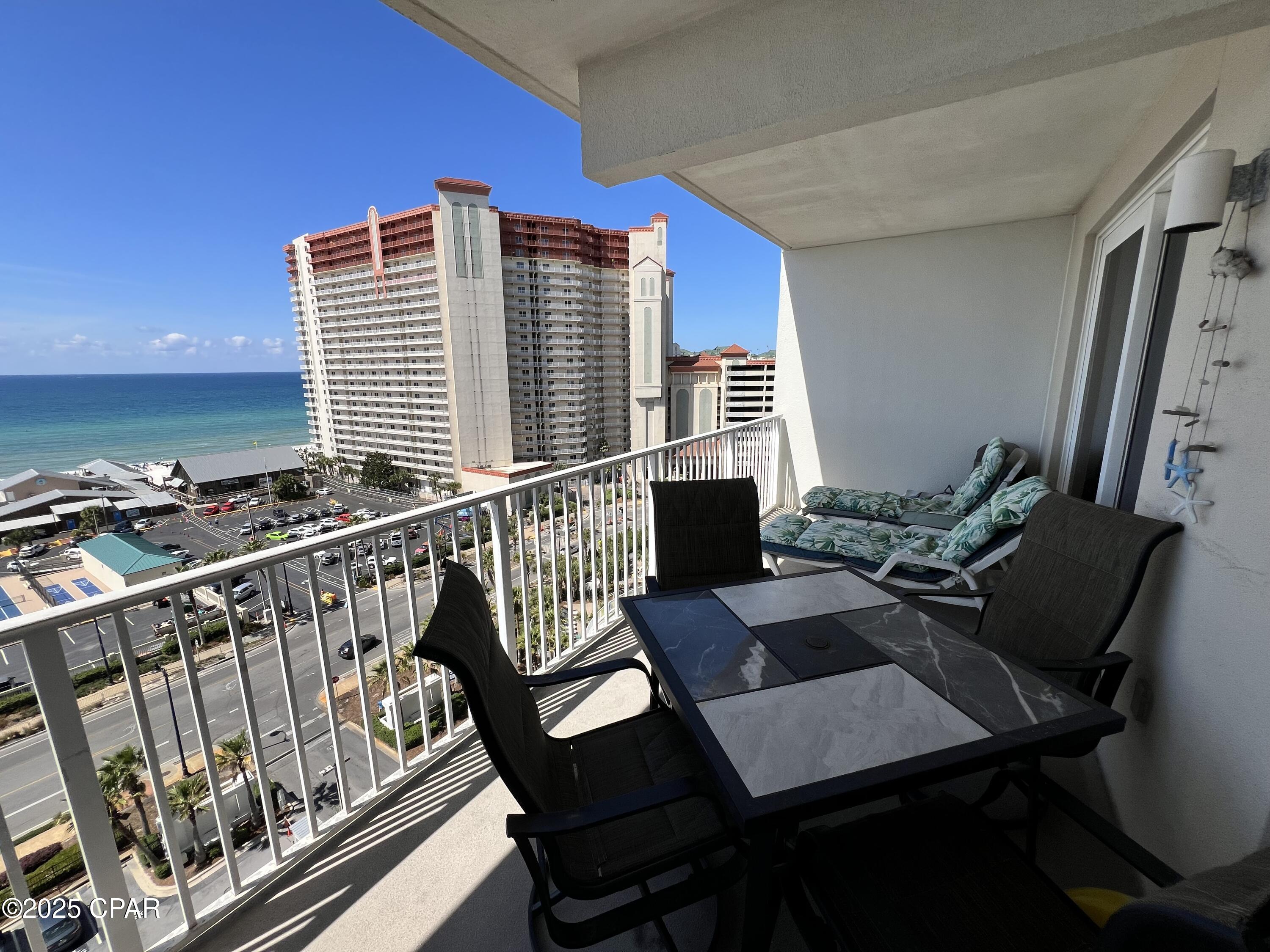 Laketown Wharf - Residential