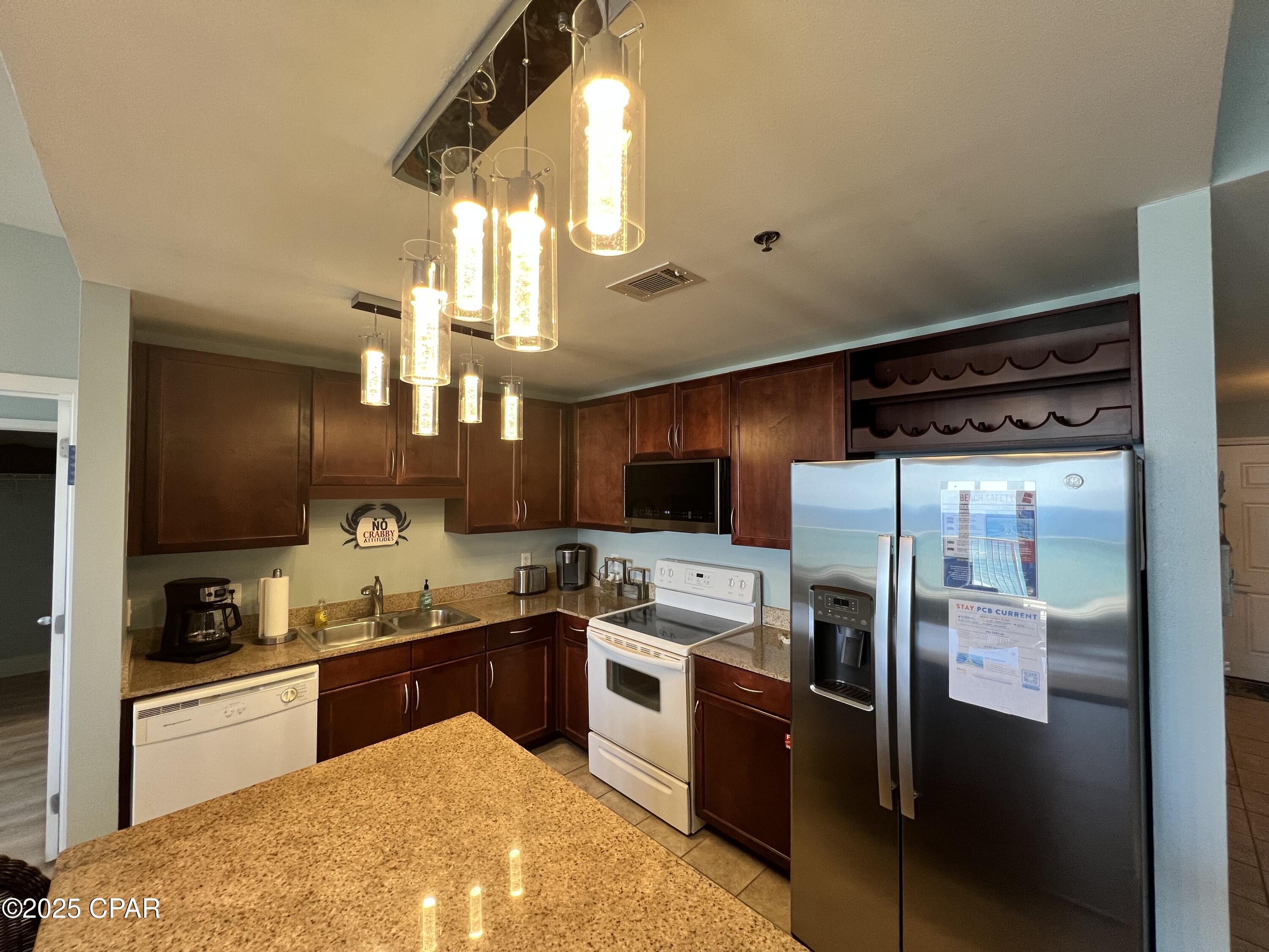 Laketown Wharf - Residential