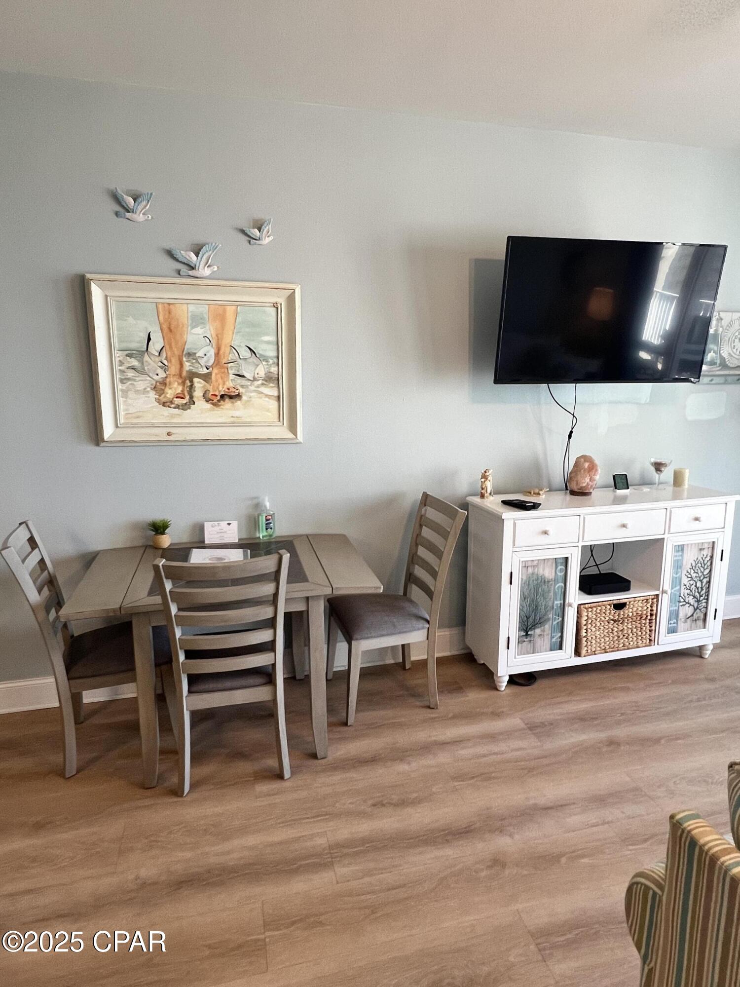 Laketown Wharf - Residential