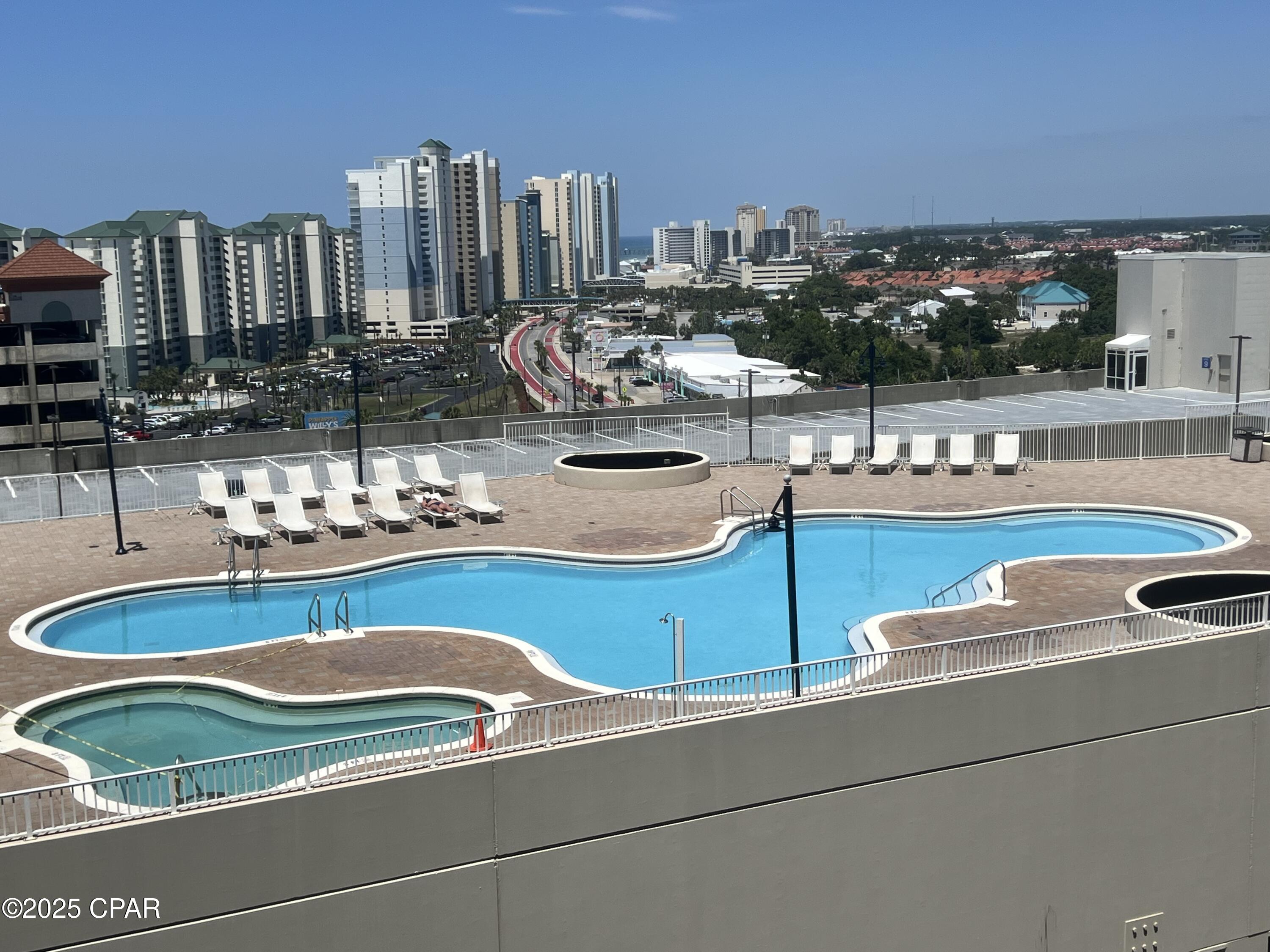 Laketown Wharf - Residential