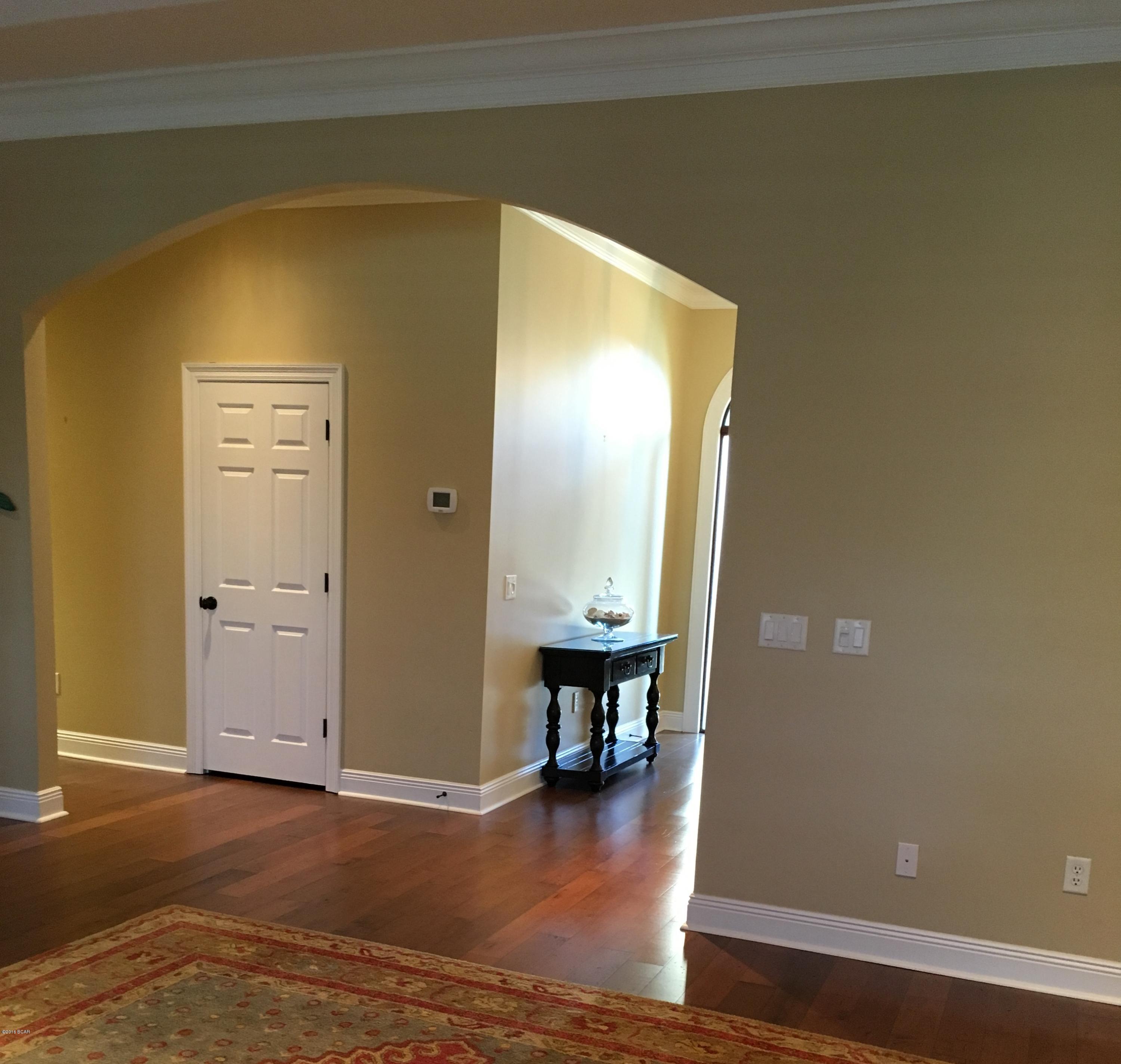 Queensberry Ltd At Bay Point - Residential