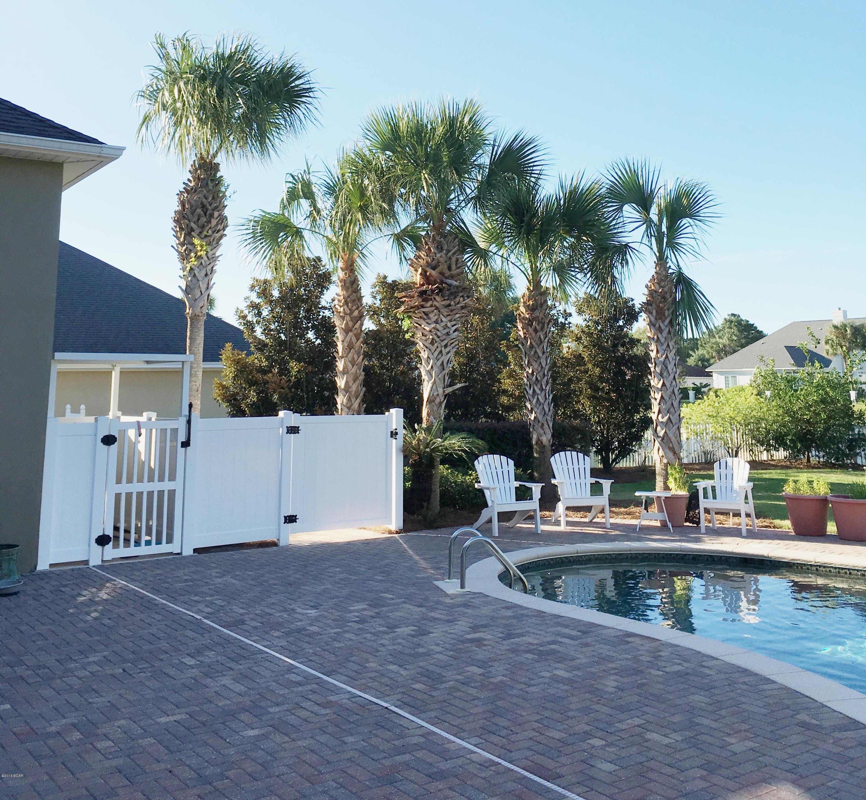 Queensberry Ltd At Bay Point - Residential