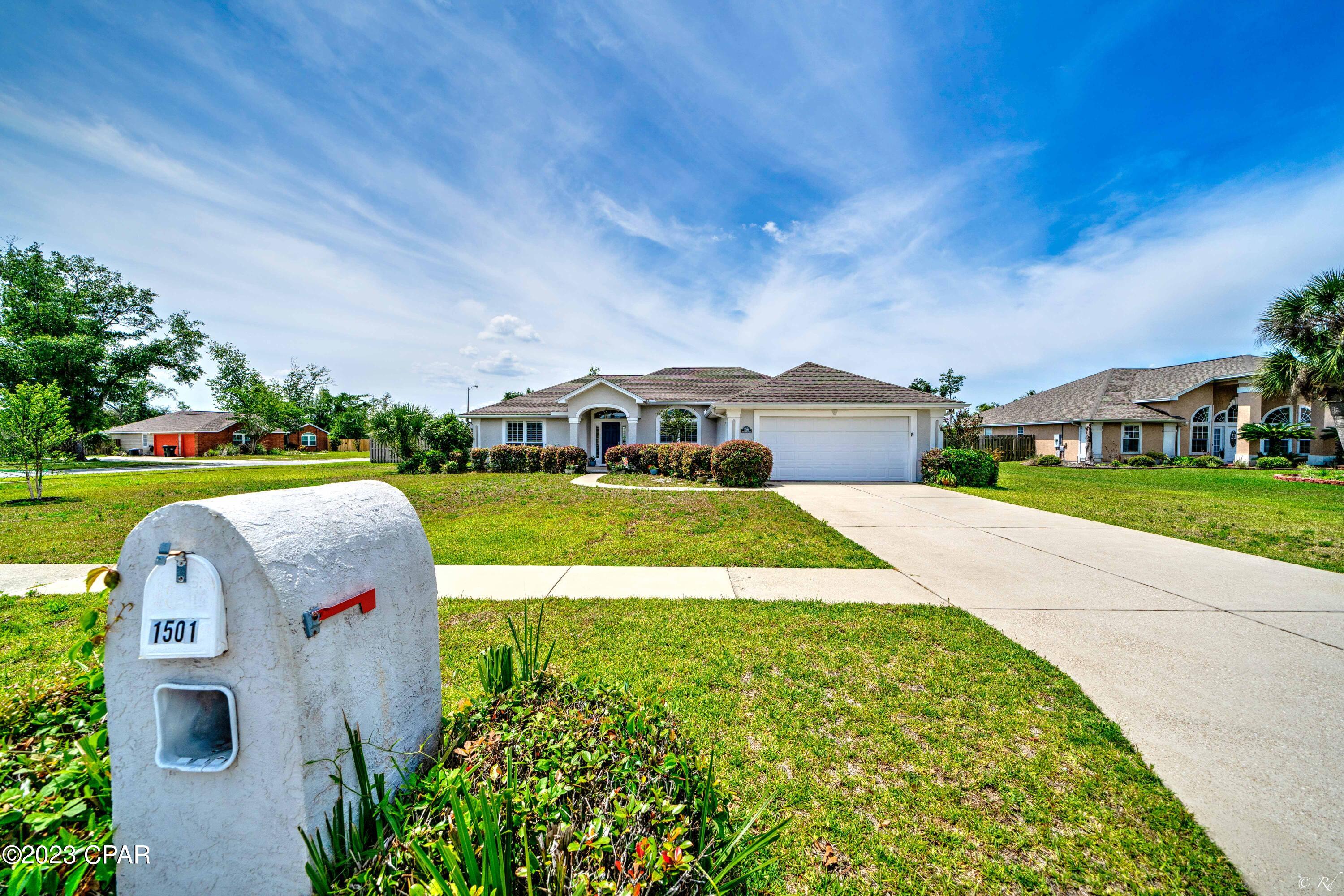 Mowat Highlands Ph IV - Residential