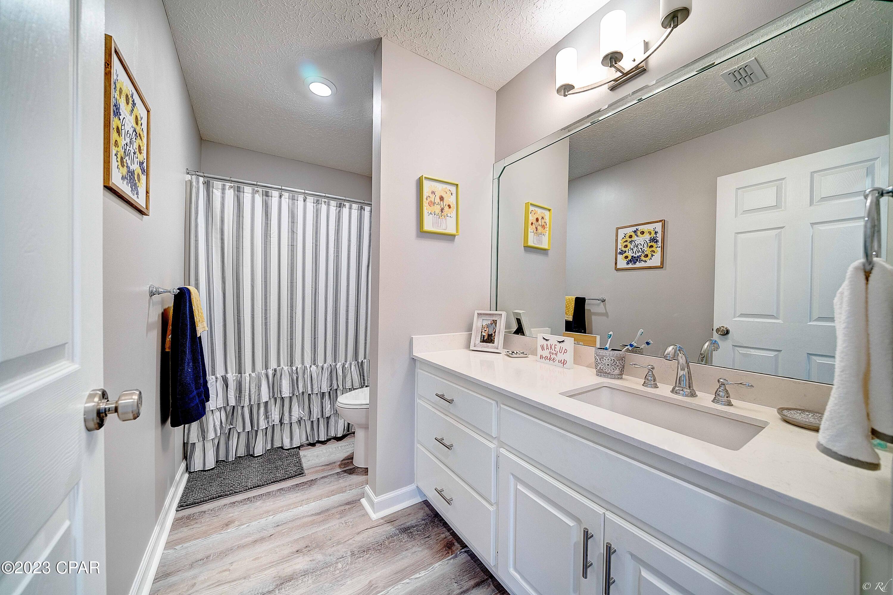 Mowat Highlands Ph IV - Residential