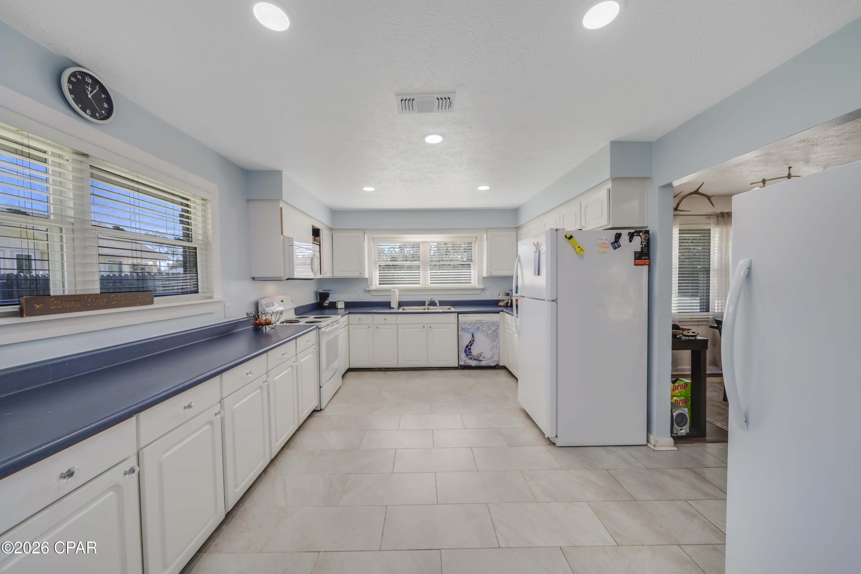 Magnolia Beach - Residential