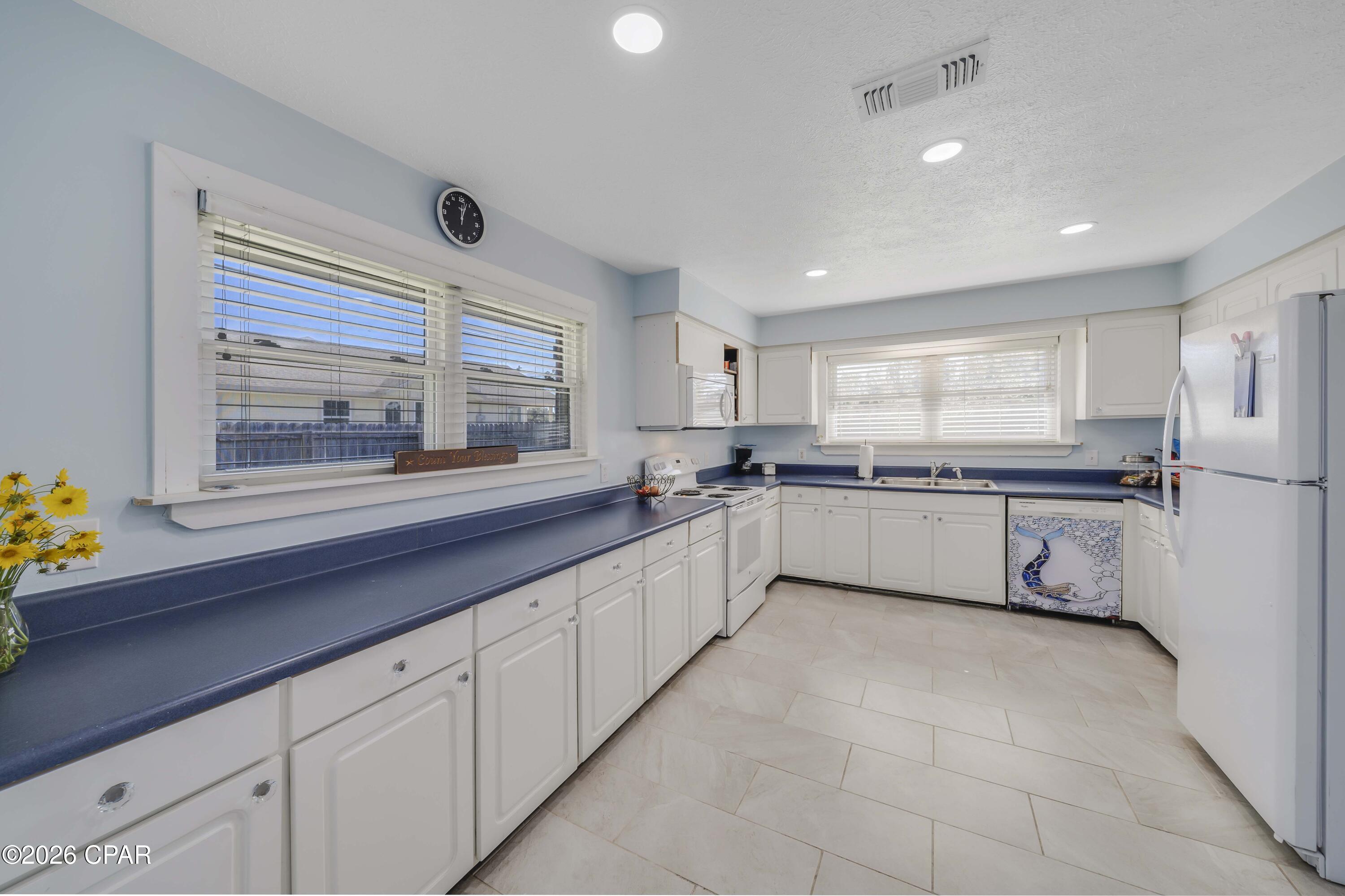 Magnolia Beach - Residential