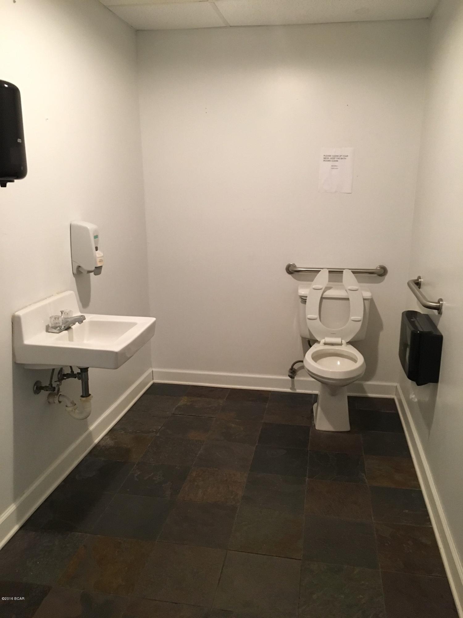 Sudduths 2nd Add - Commercial Lease