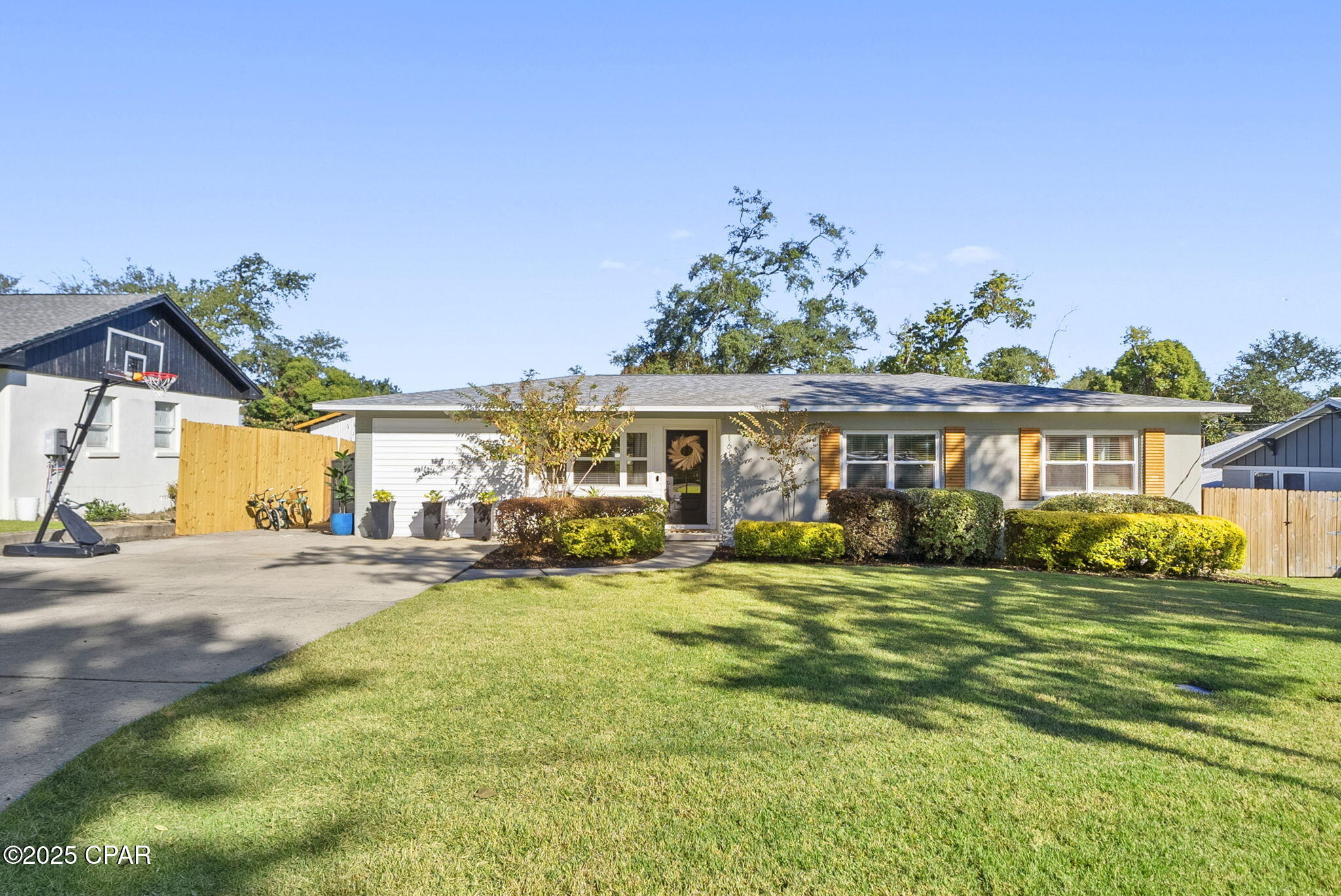 Cove Terrace - Residential