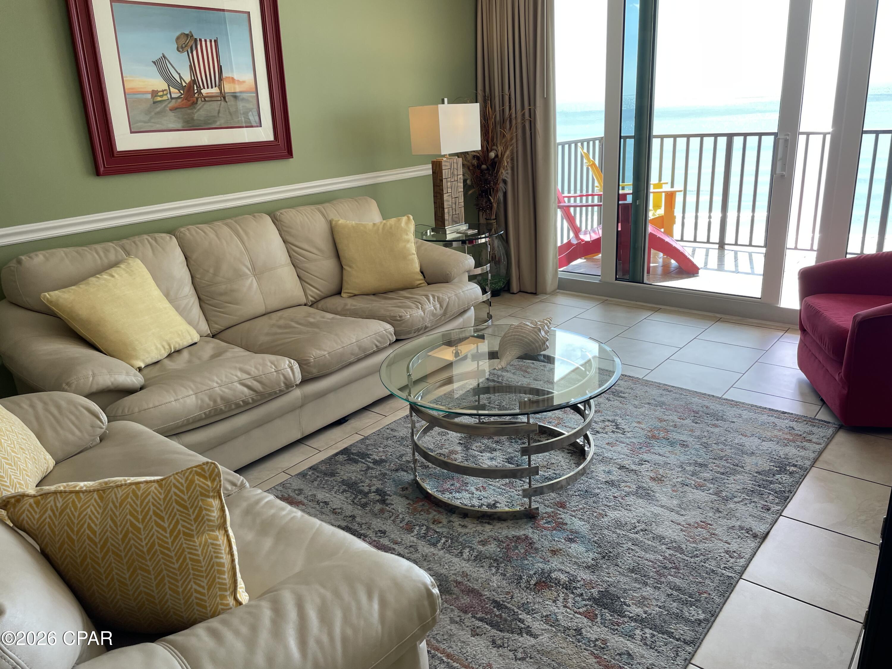 Pelican Walk - Residential