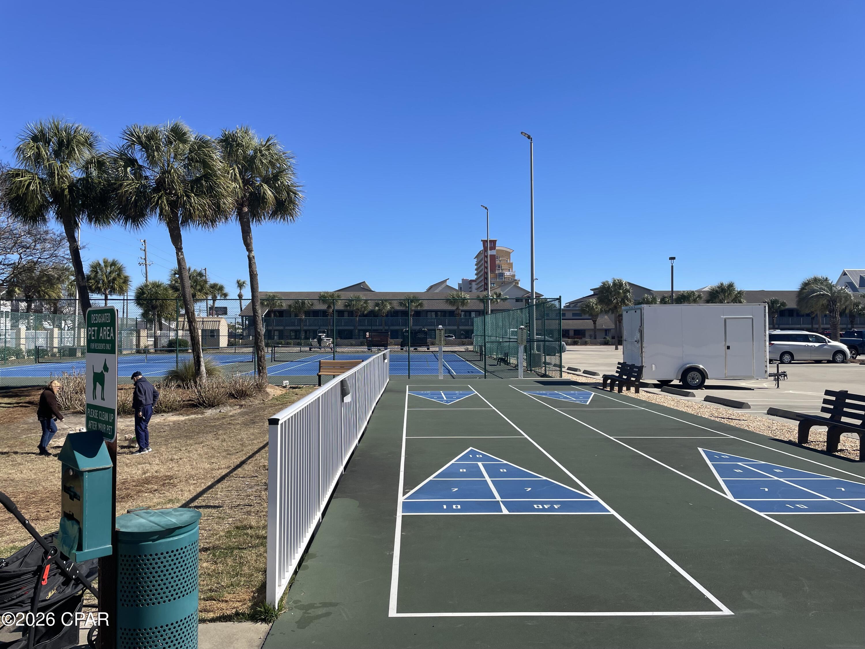 Pelican Walk - Residential