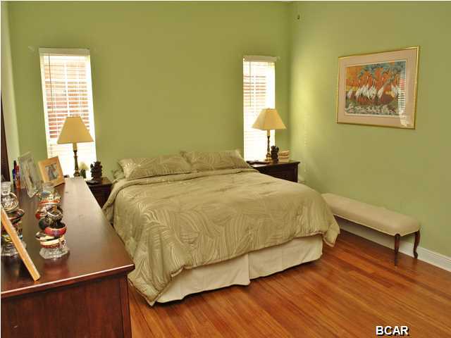 Country Club Harbour Estates - Residential