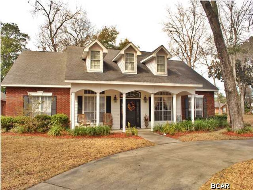 VERY MOTIVATED SELLER OFFERING THE HOME OF YOUR DREAMS AT A PRICE YOU CAN NOT RESIST. CALL AN AGENT FOR SHOWING QUICKLY BEFORE IT'S TOO LATE!!! This home features traditional styling, large floor plan and top of the line features that will make you the envy of your friends. This home is loaded wth beautiful and extravagant features like: Pre-wired rooms for sound, Spacious great room with built in entertainment center and shelves, Plank bamboo wood flooring, Natural gas fireplace, Icemaker and wine rack built into your own wet bar, Security system, Six panel doors, 10ft ceilings with crown molding and custom lighting is just to name a few. The home also has a large open kitchen with an eat on island, a pantry big enough to hold all of your groceries and a breakfast area with its