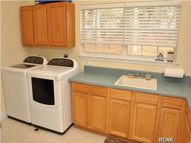 Country Club Harbour Estates - Residential