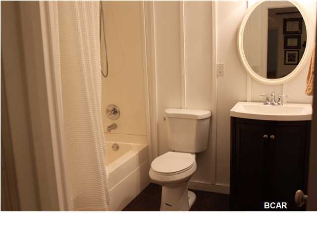 Country Club Harbour Estates - Residential