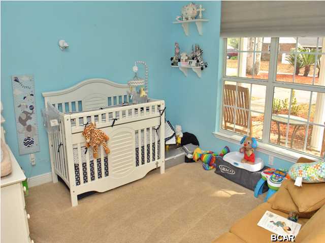 Country Club Harbour Estates - Residential