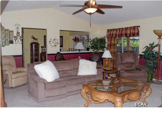 Colonial Est. - Residential