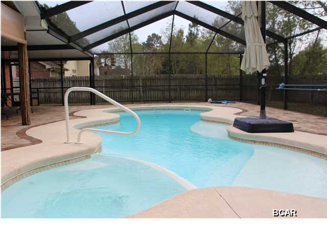 Colonial Est. - Residential