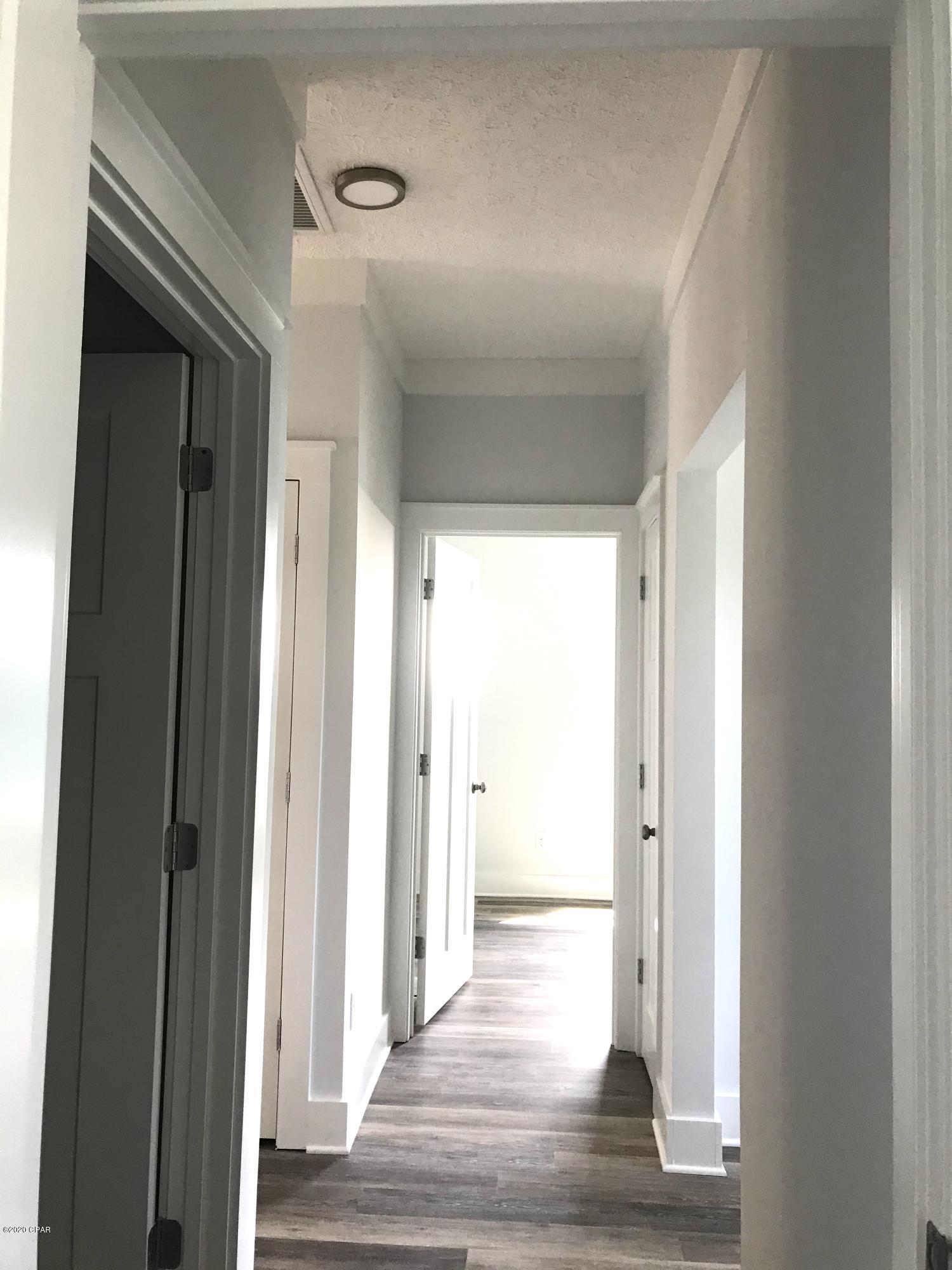 Laguna Beach Estates 7th Add - Residential