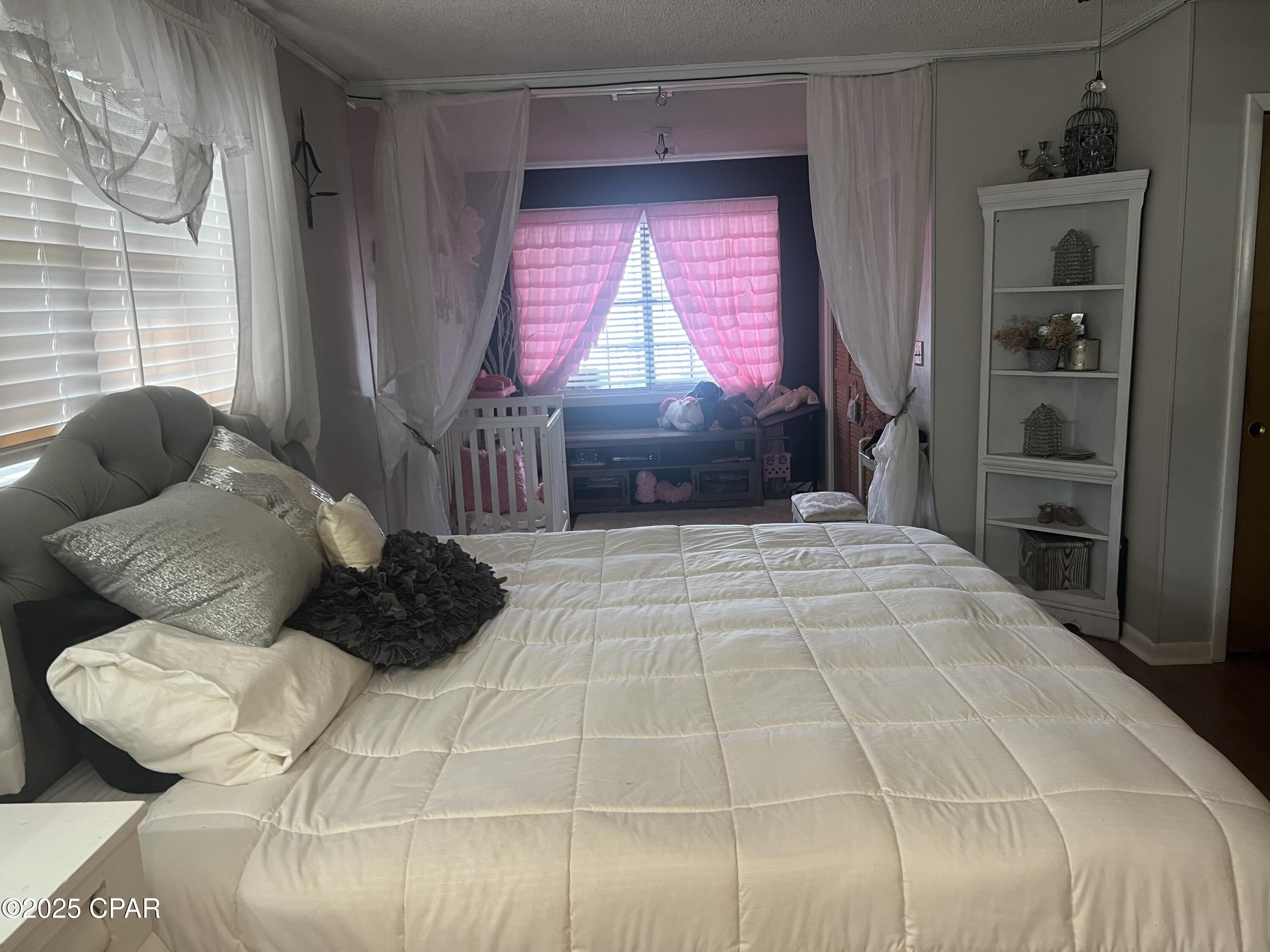 Silver Lake - Residential