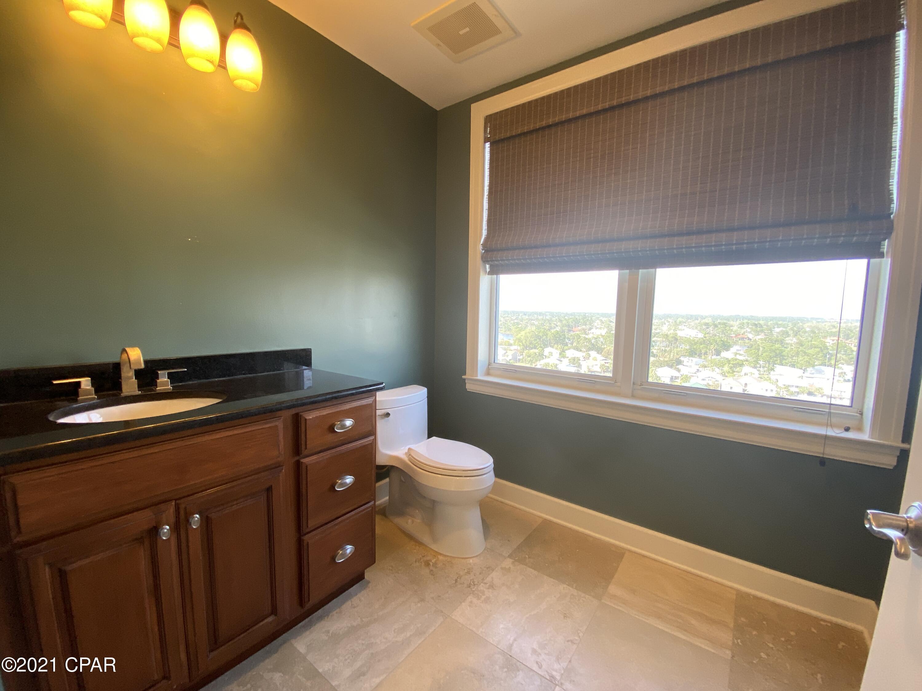 En Soleil Condo - Residential