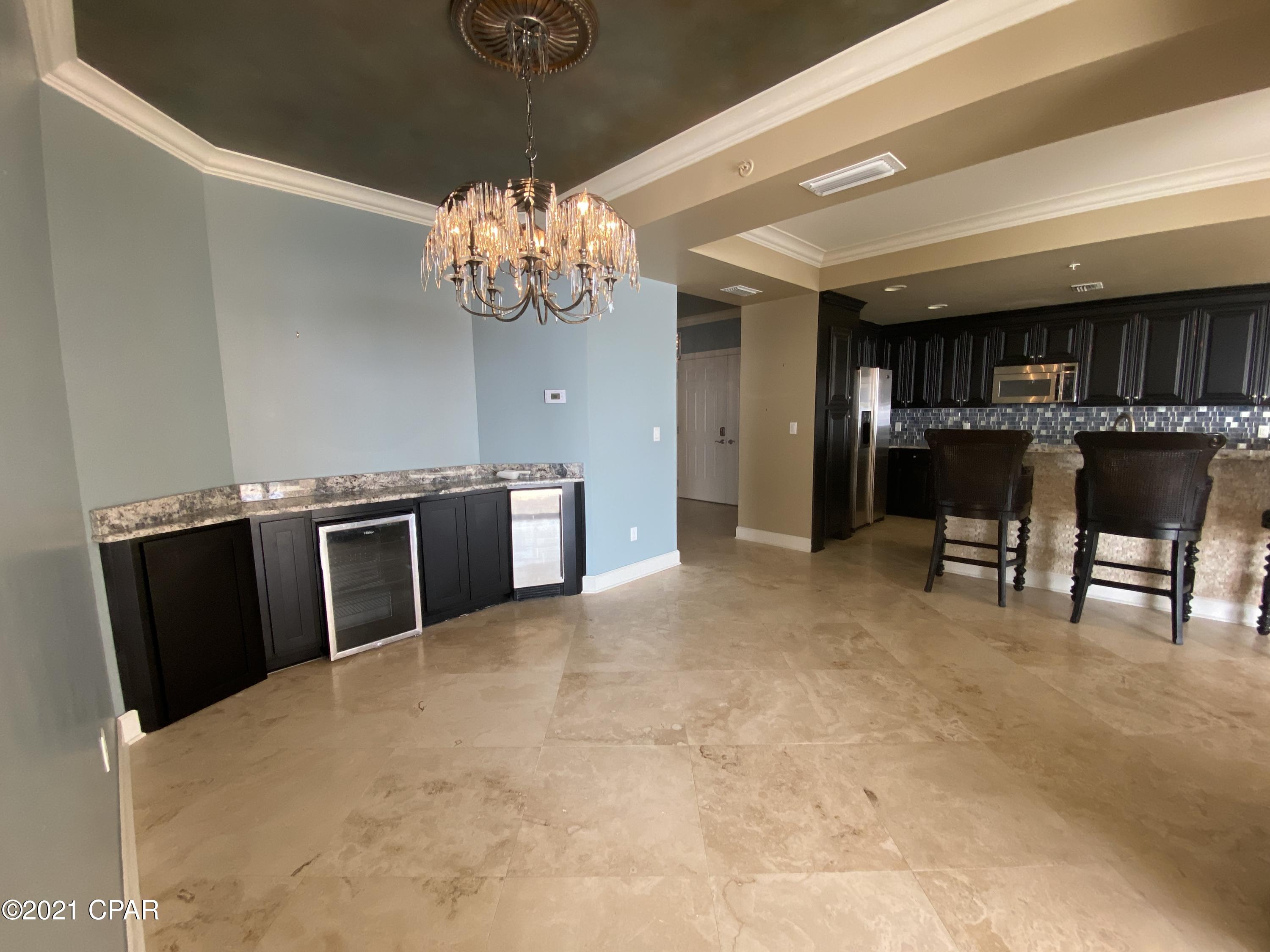 En Soleil Condo - Residential