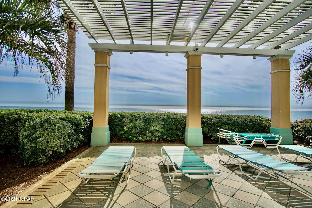 En Soleil Condo - Residential