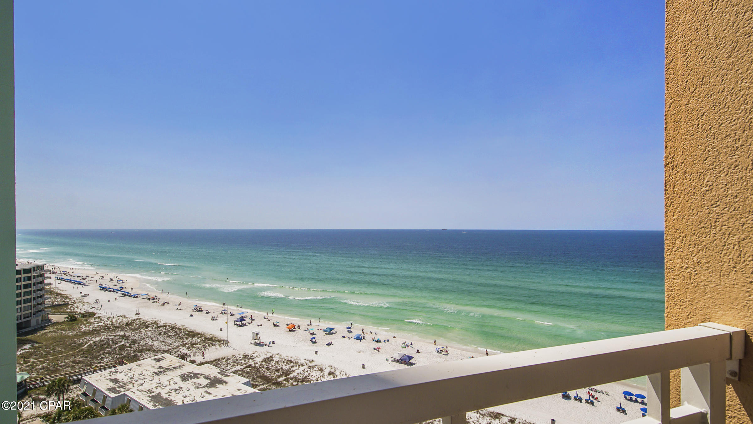 En Soleil Condo - Residential